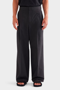Pleated Poplin Trouser - Black