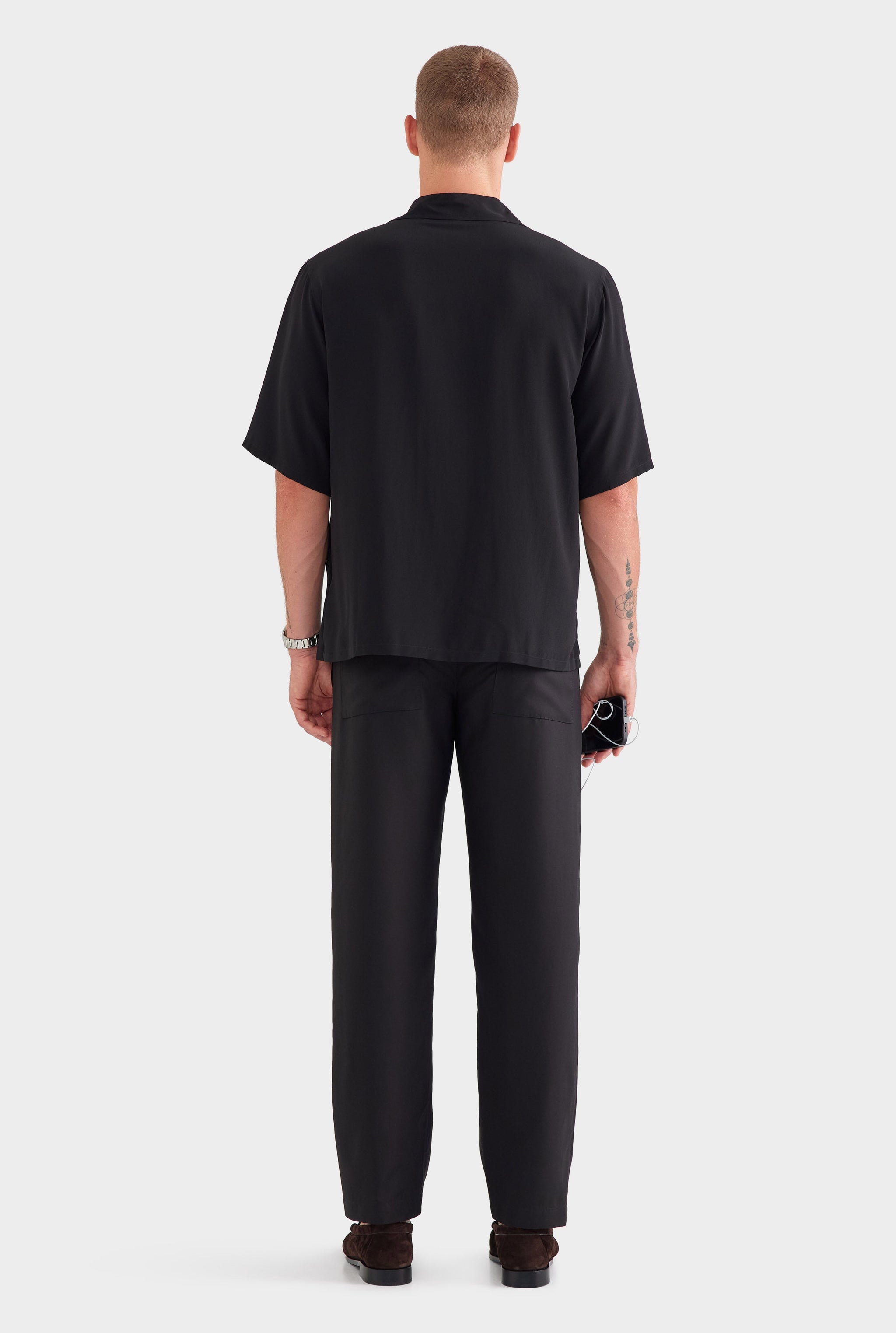 Oversized Relaxed Silk Short Sleeve Shirt - Black