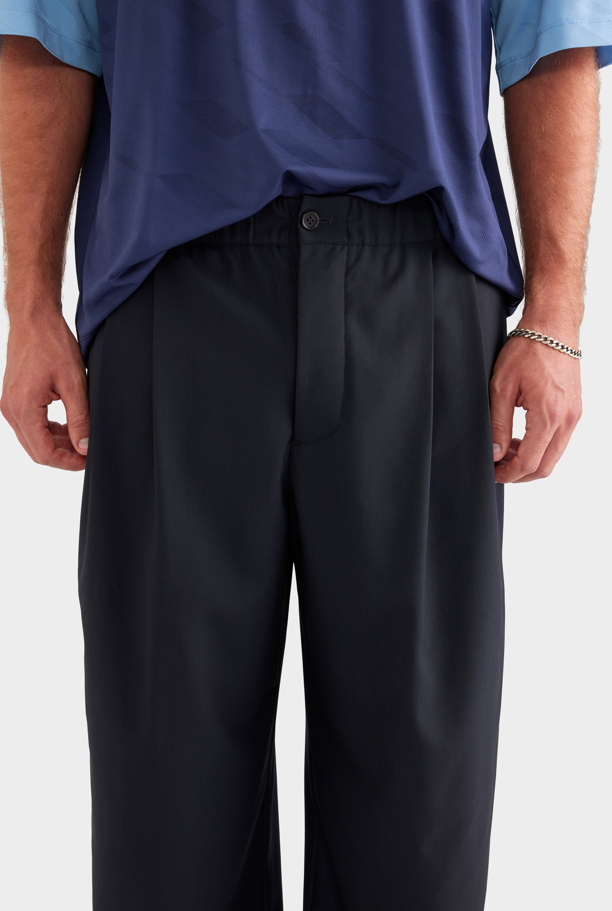 Elasticated Wool Pleat Pant - Black