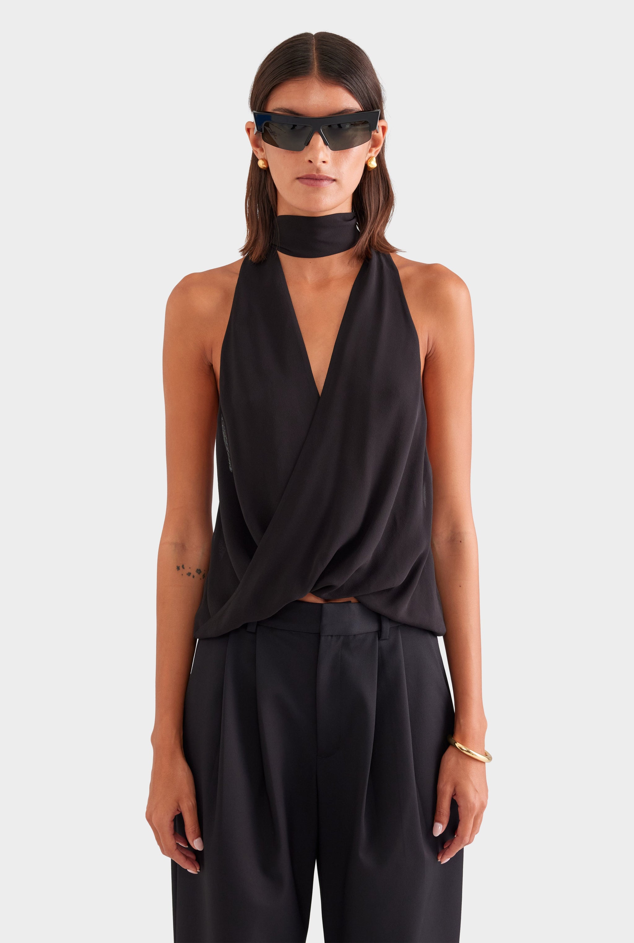 Silk Twist Plunge Top - Black