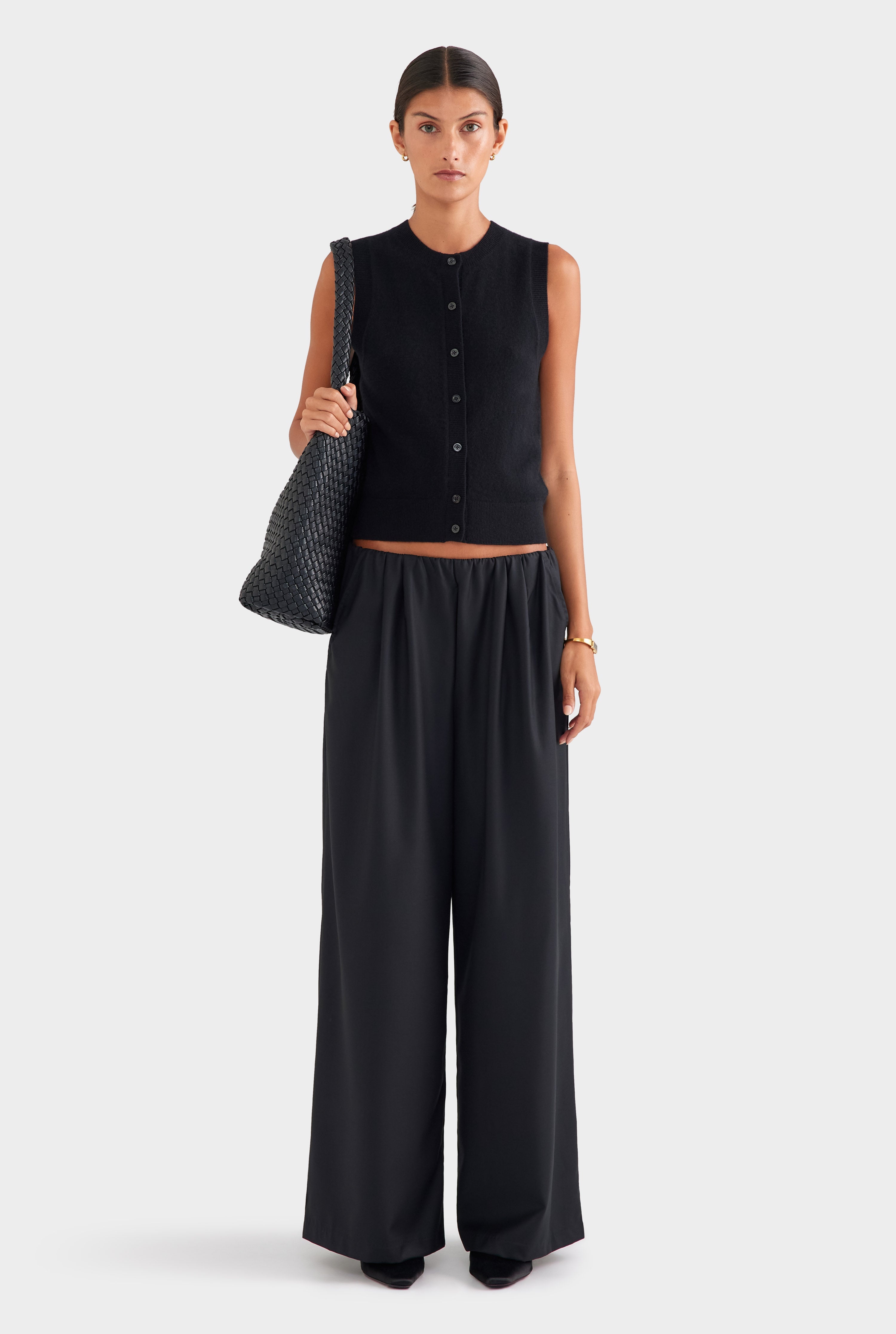 Relaxed Wool Wide Leg Trouser - Black