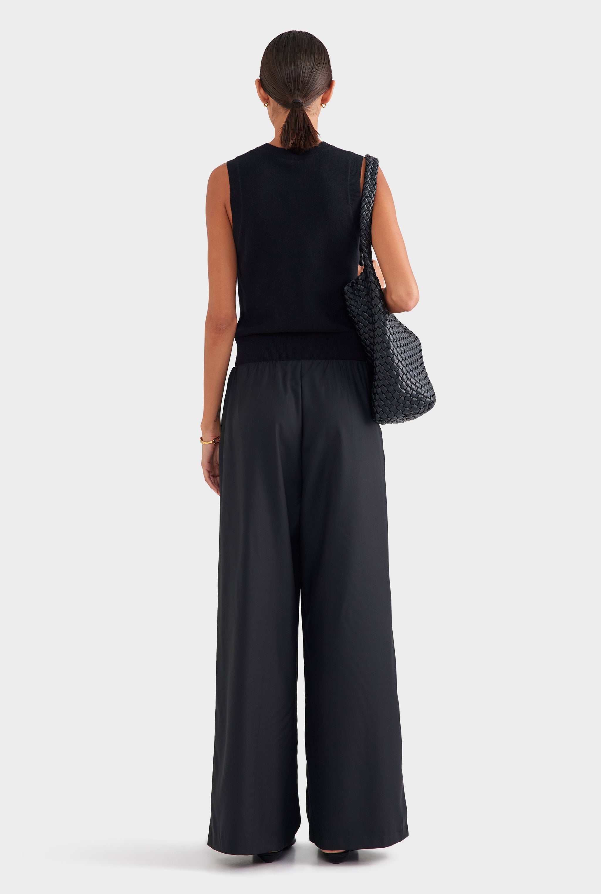 Relaxed Wool Wide Leg Trouser - Black