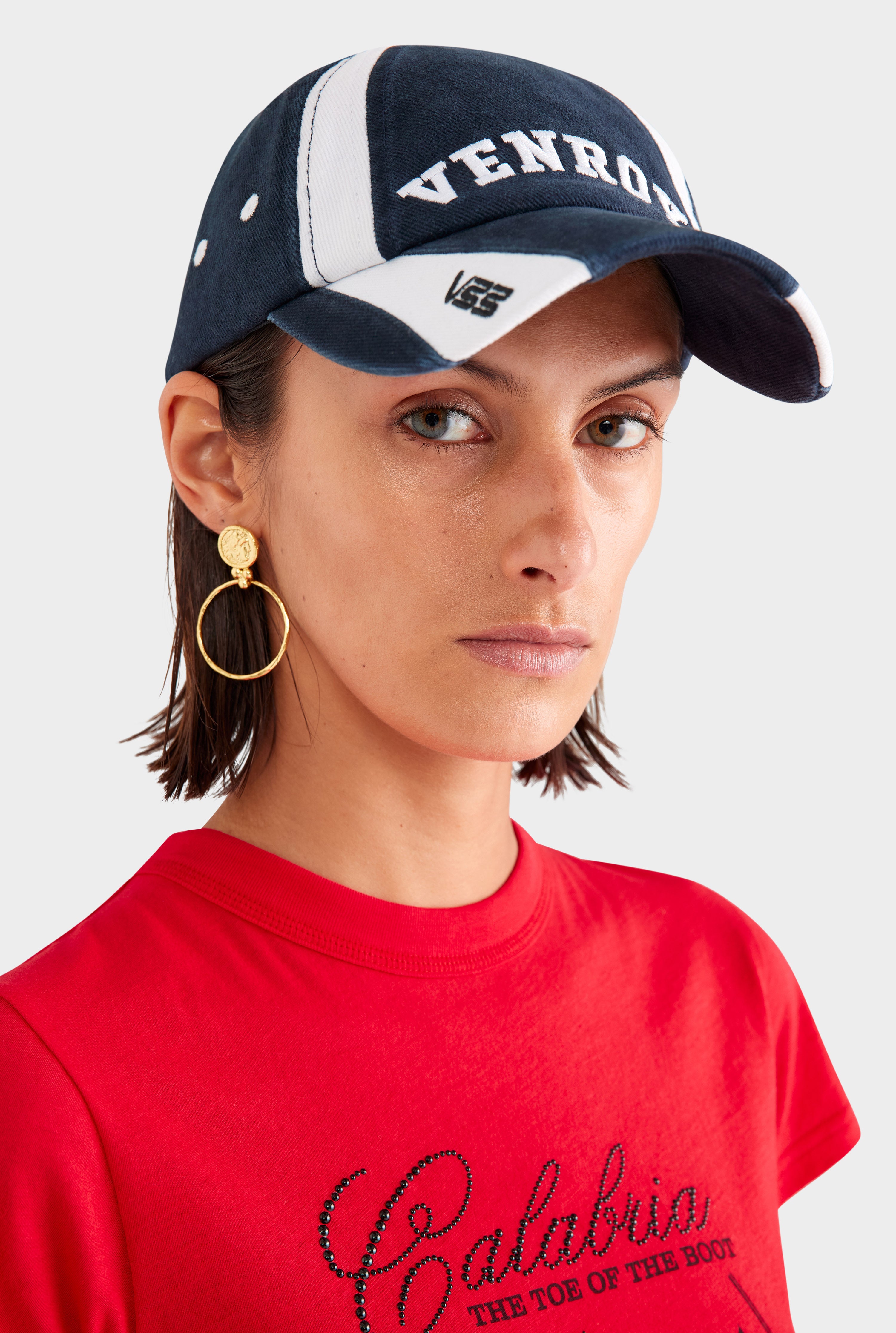 Venroy Panelled Twill Cap - Washed Black