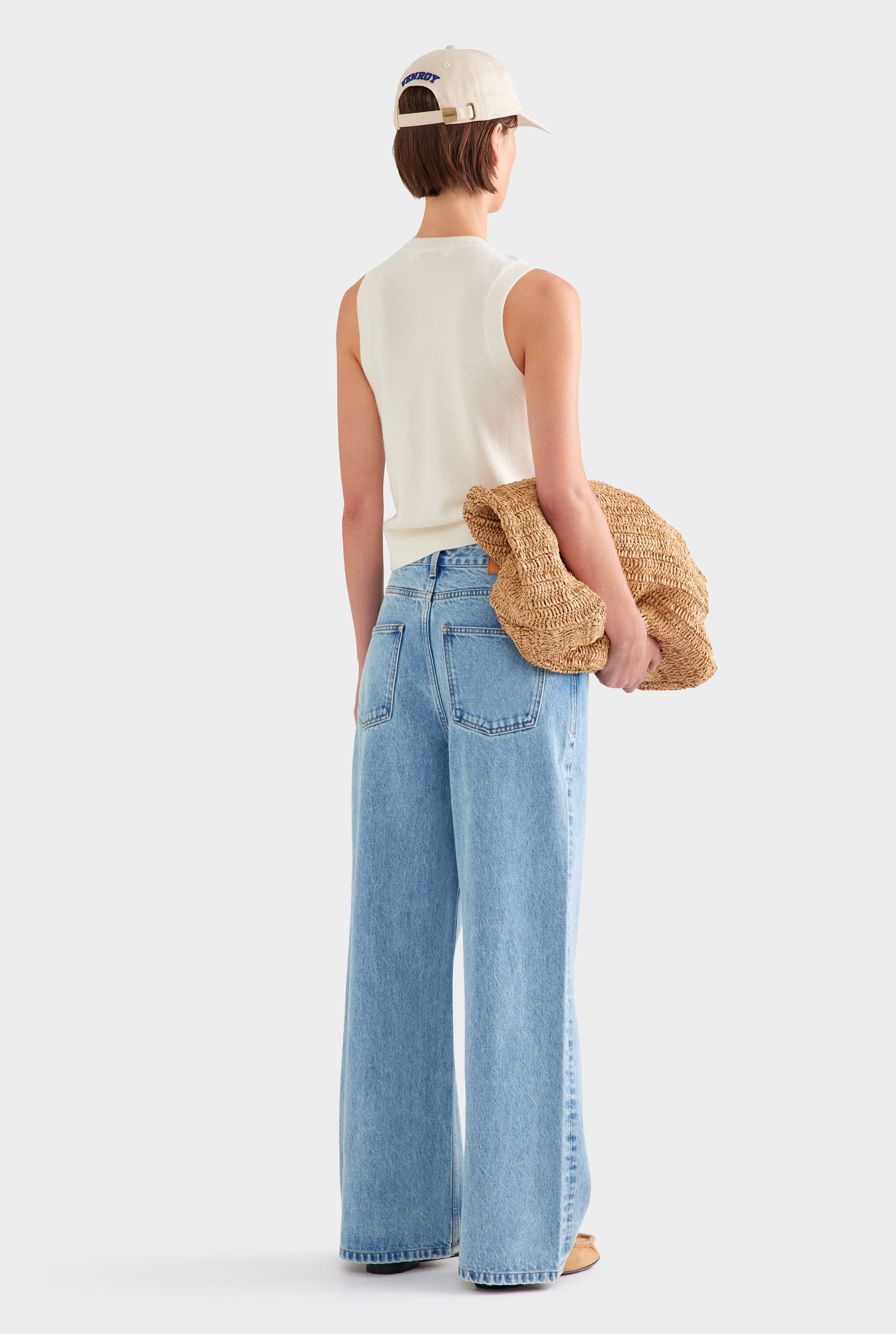 Relaxed Low Rise Denim Jean - Light Blue