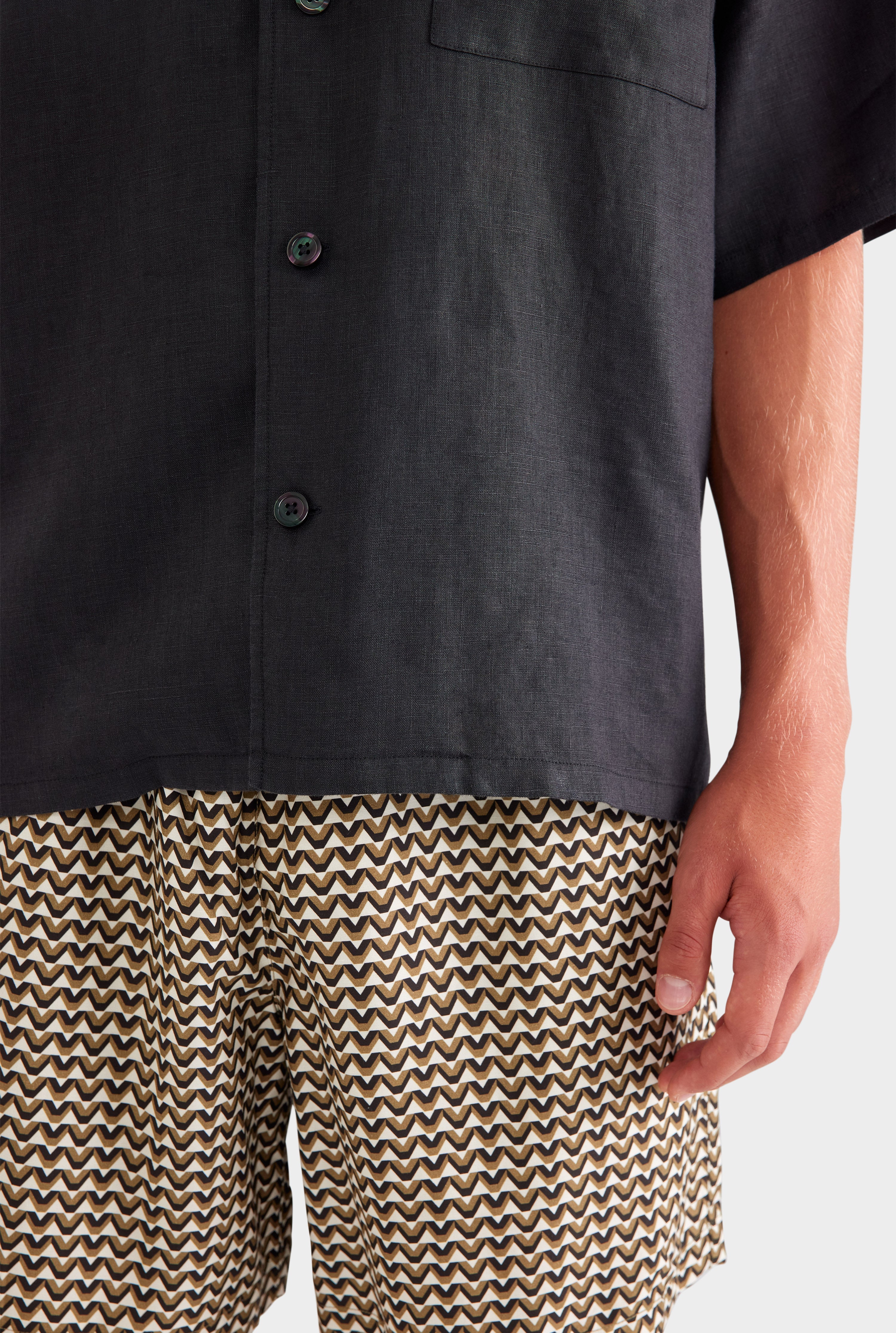 Oversized Linen Short Sleeve Shirt - Black