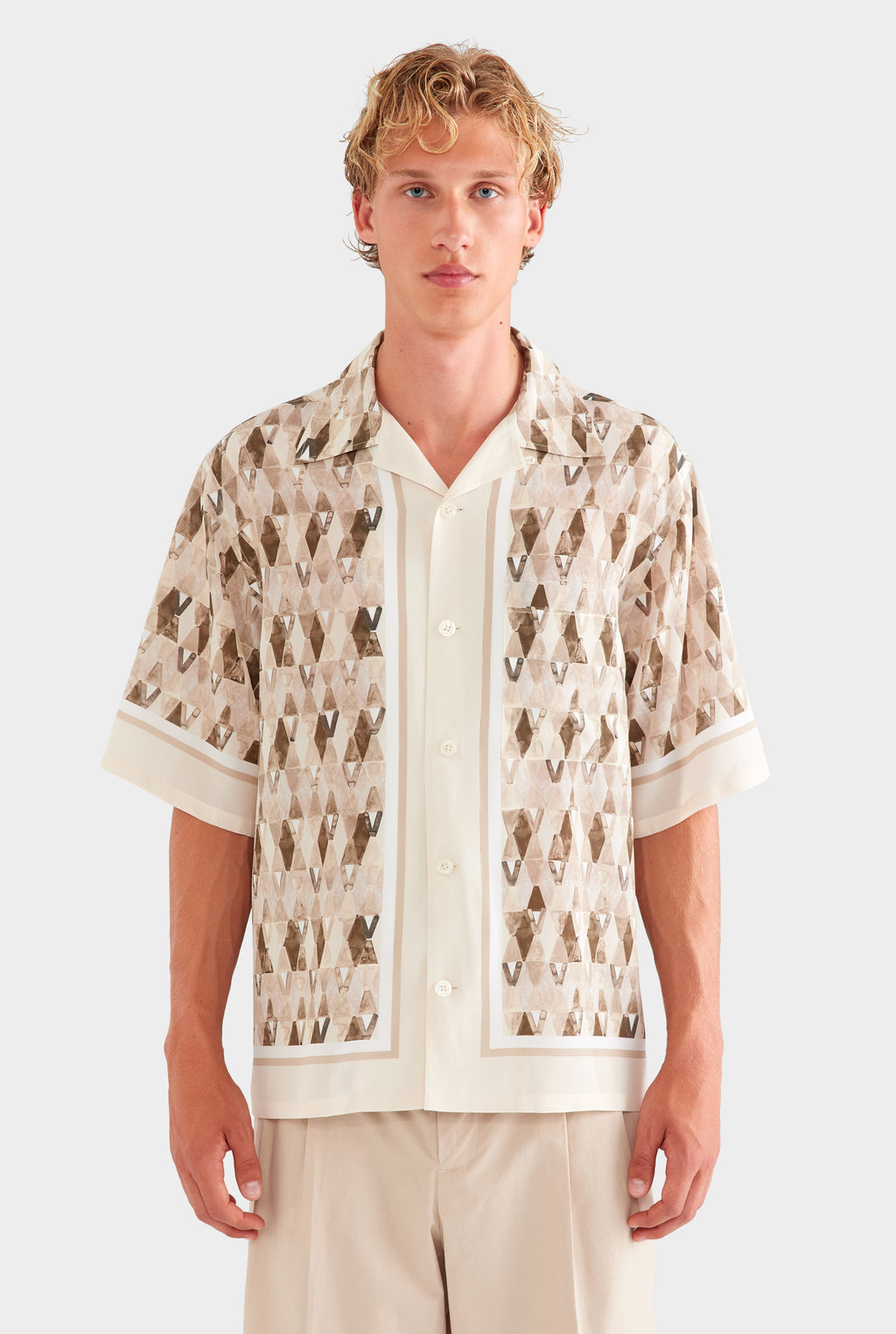 Oversized Silk Short Sleeve Shirt - Beige Painted V Monogram