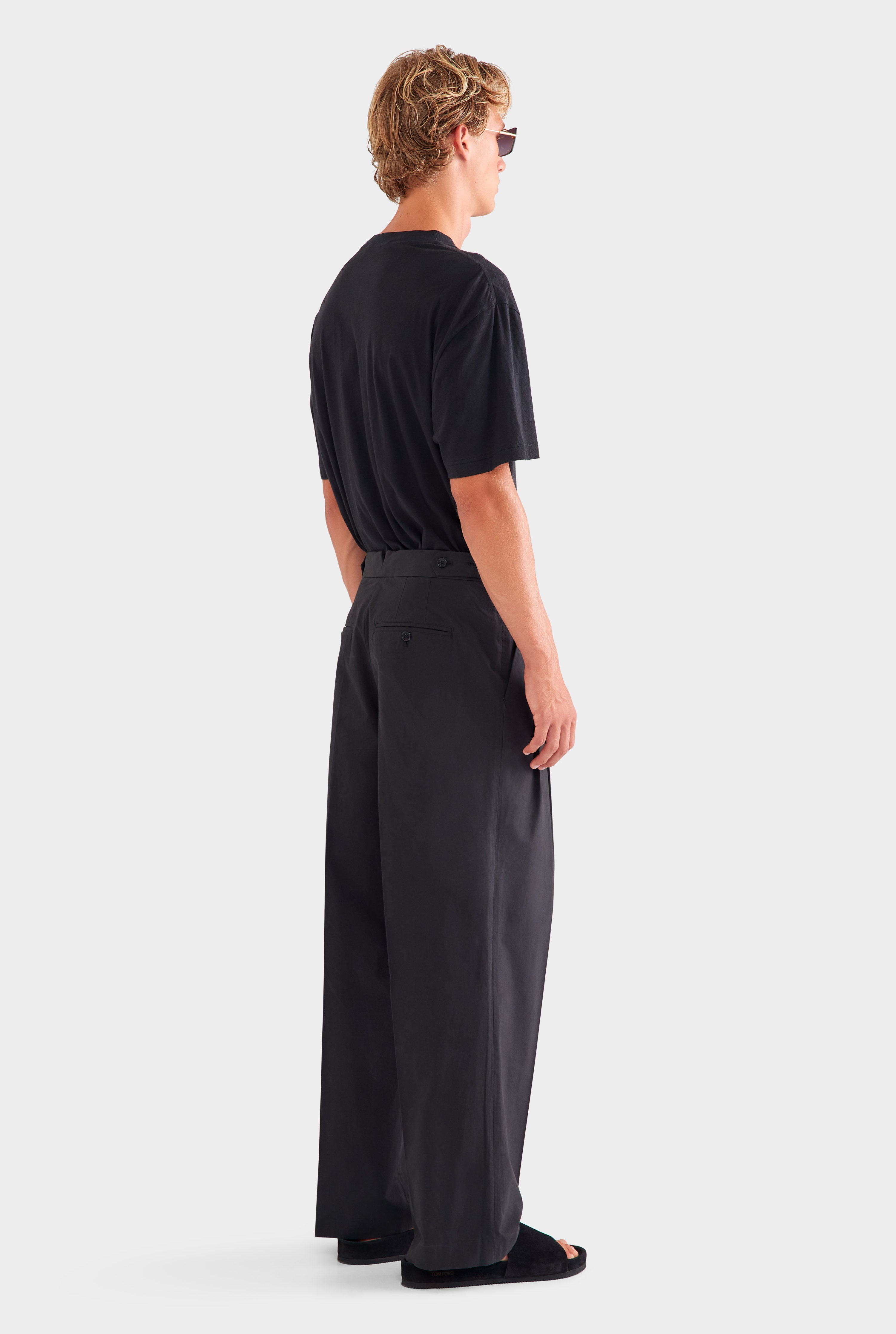Pleated Poplin Trouser - Black