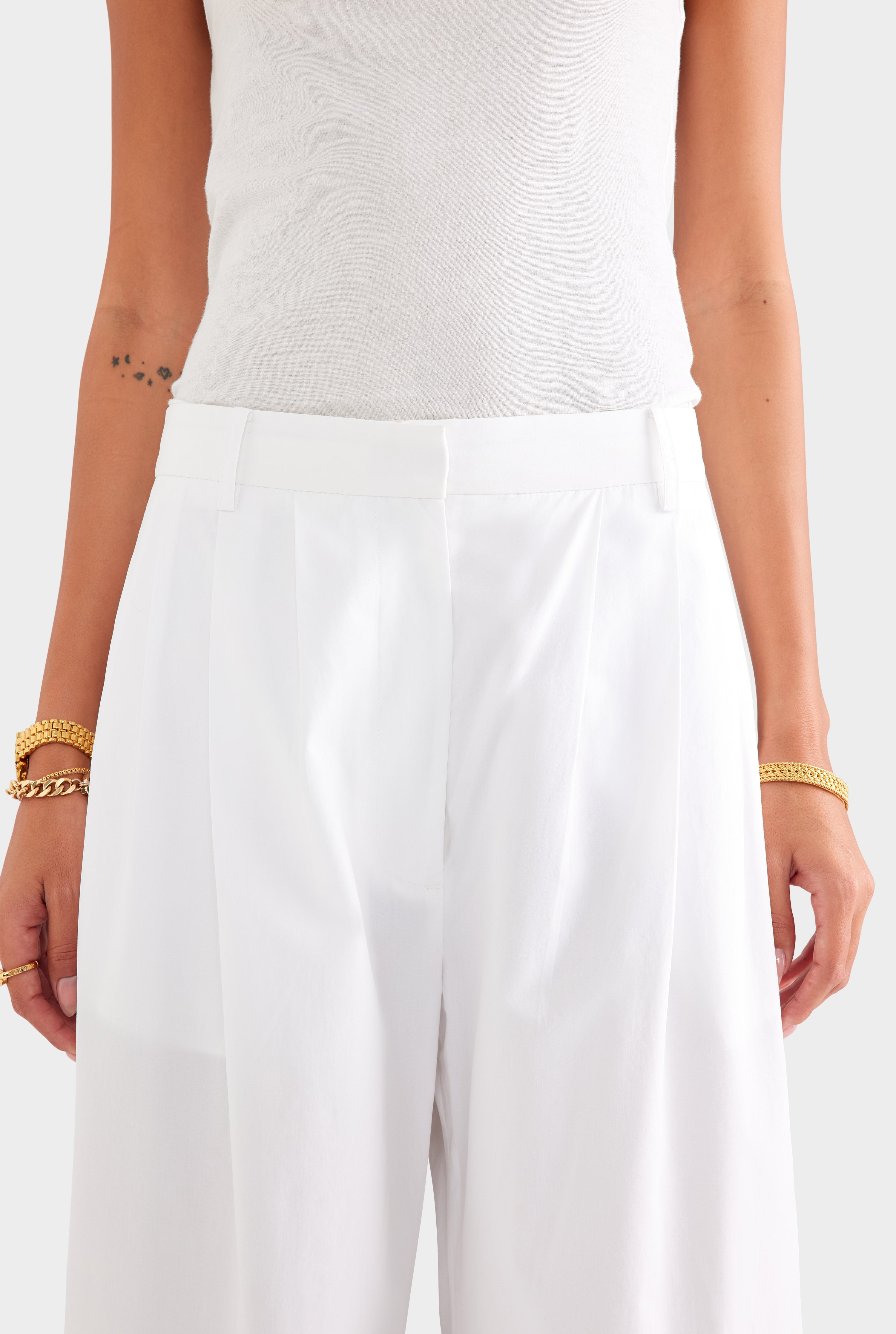 Tailored Lightweight Cotton Pant - White