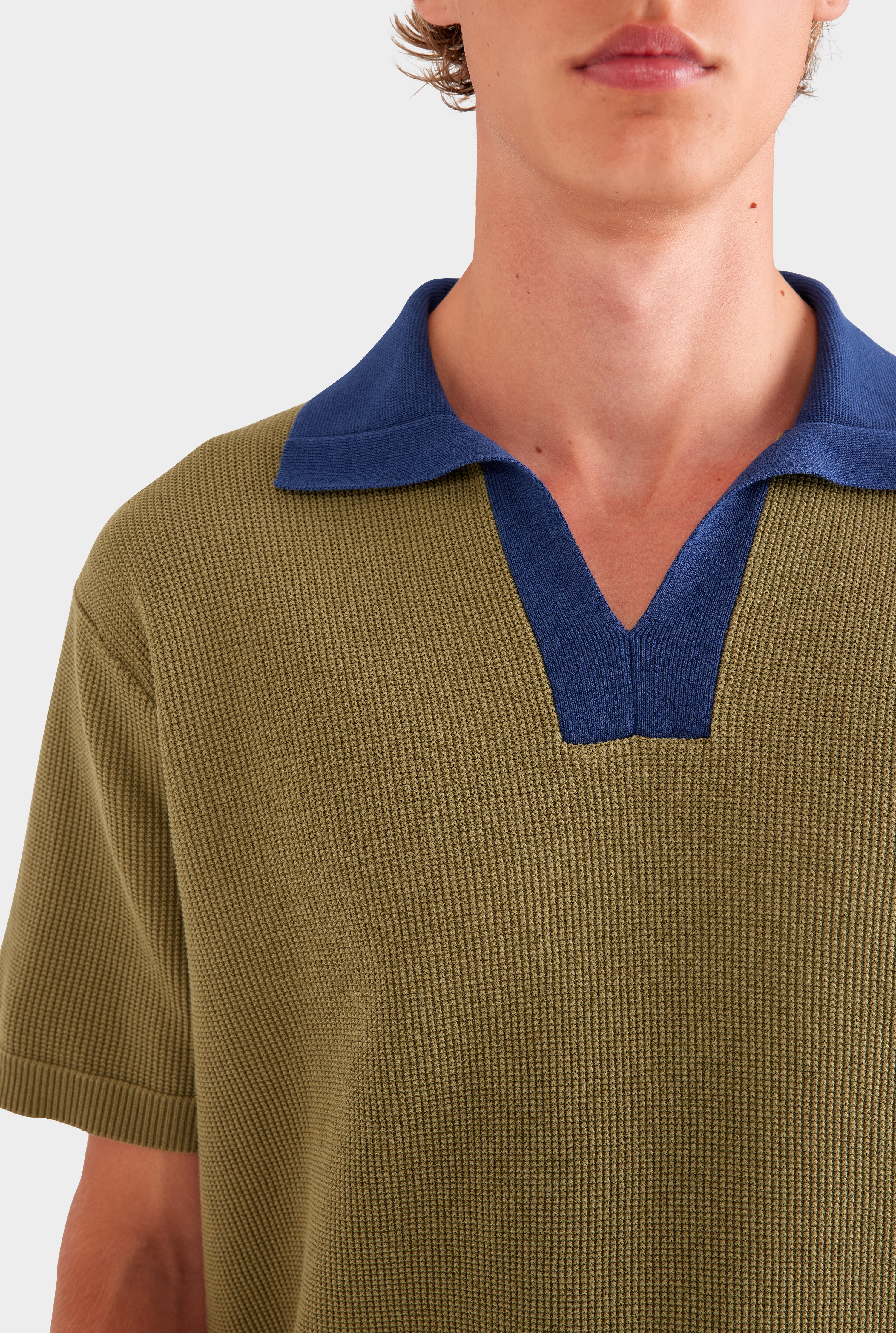 Open Neck Cotton Polo - Olive/Navy