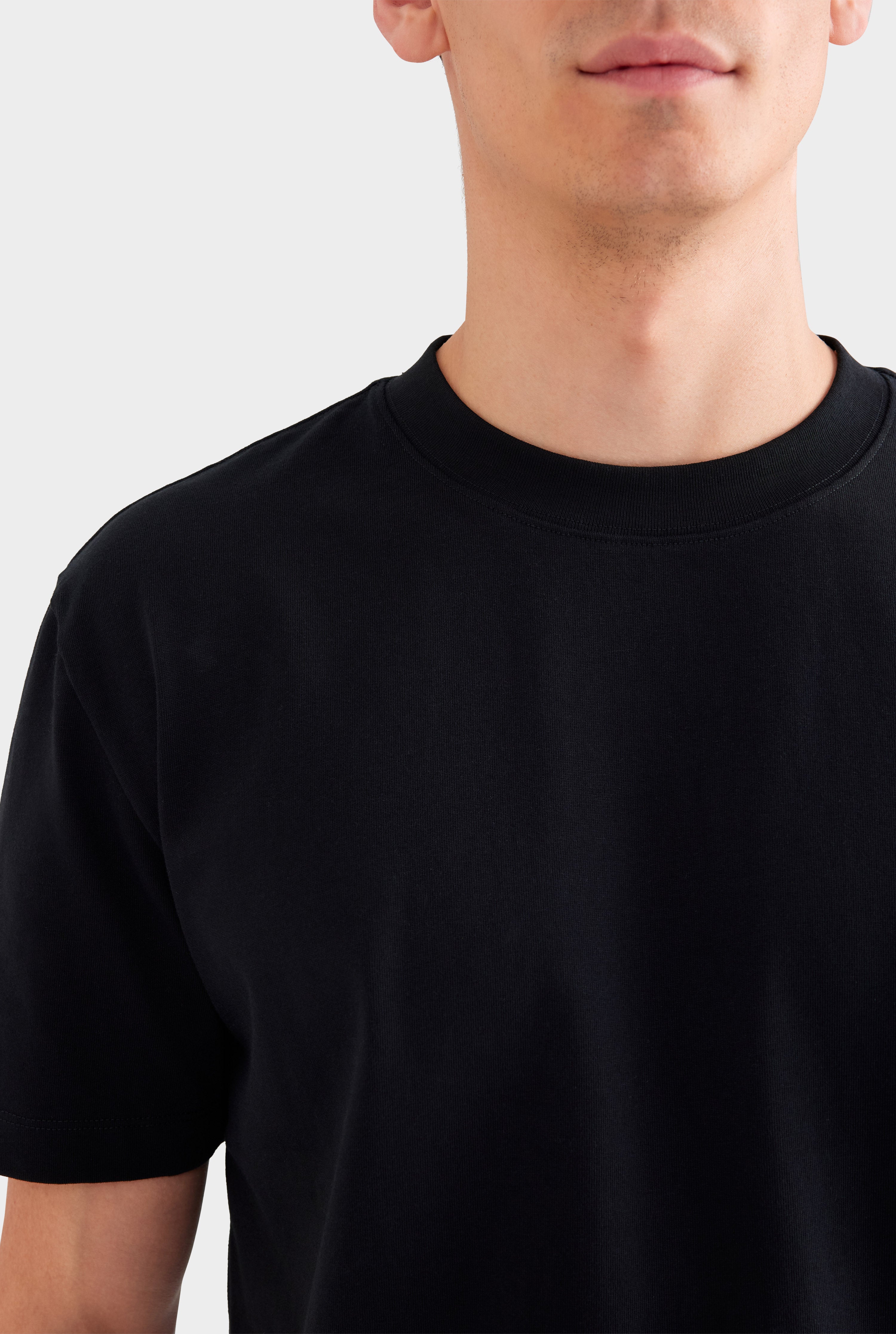 Heavy Weight Standard Cotton T Shirt - Black