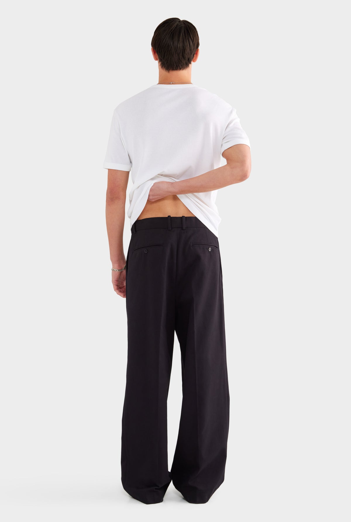 Relaxed Pleated Cotton Twill Trouser - Black