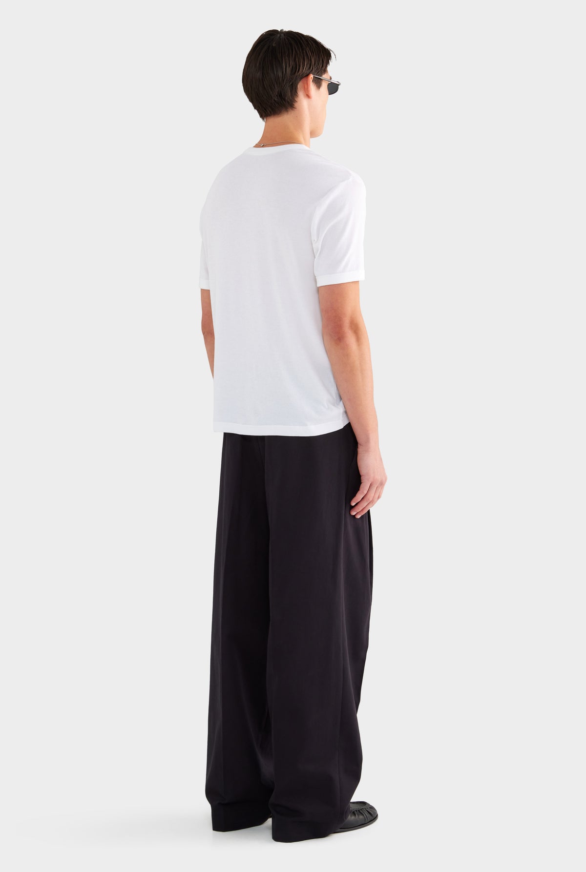 Relaxed Pleated Cotton Twill Trouser - Black