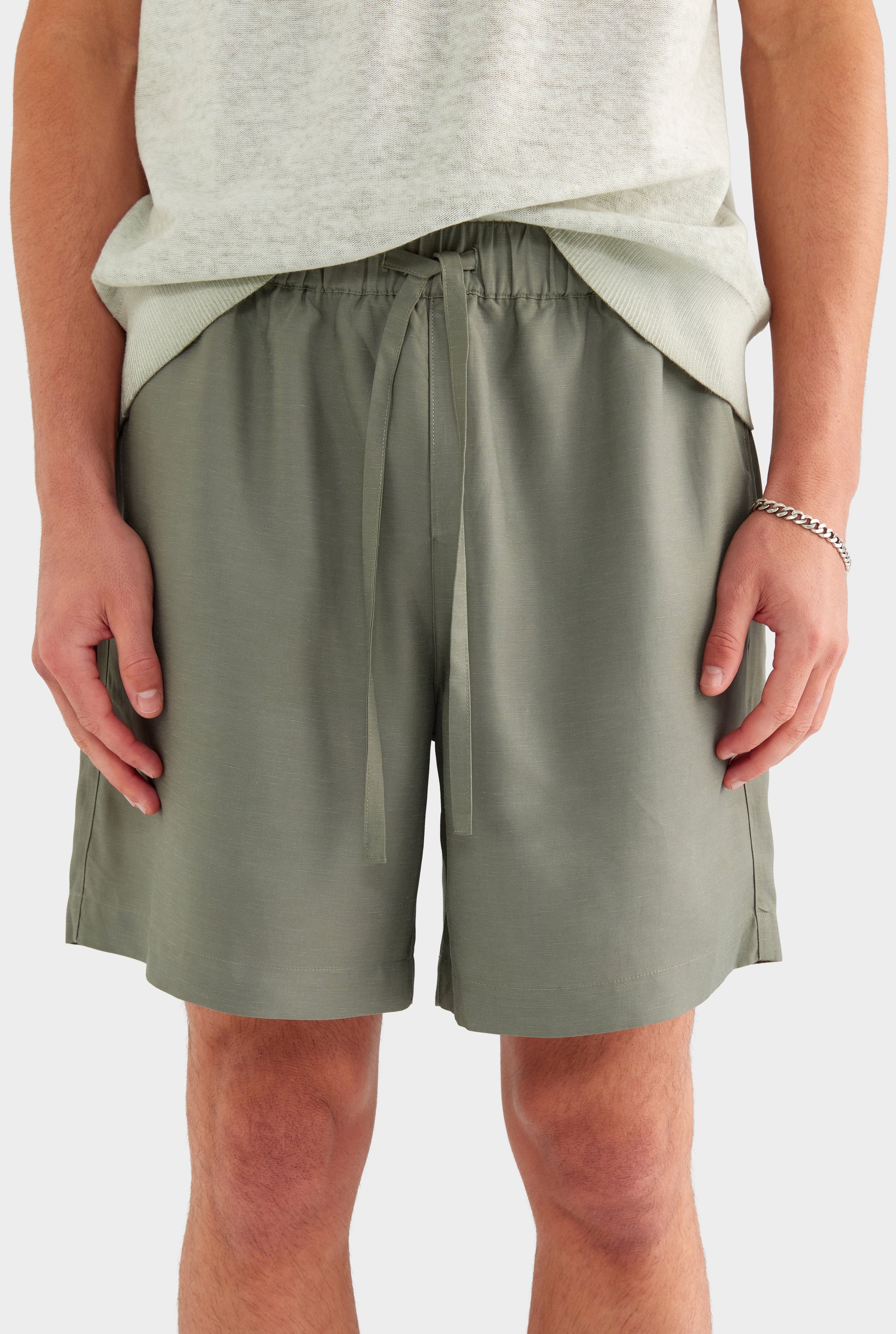 Relaxed Tencel Short - Slate Olive