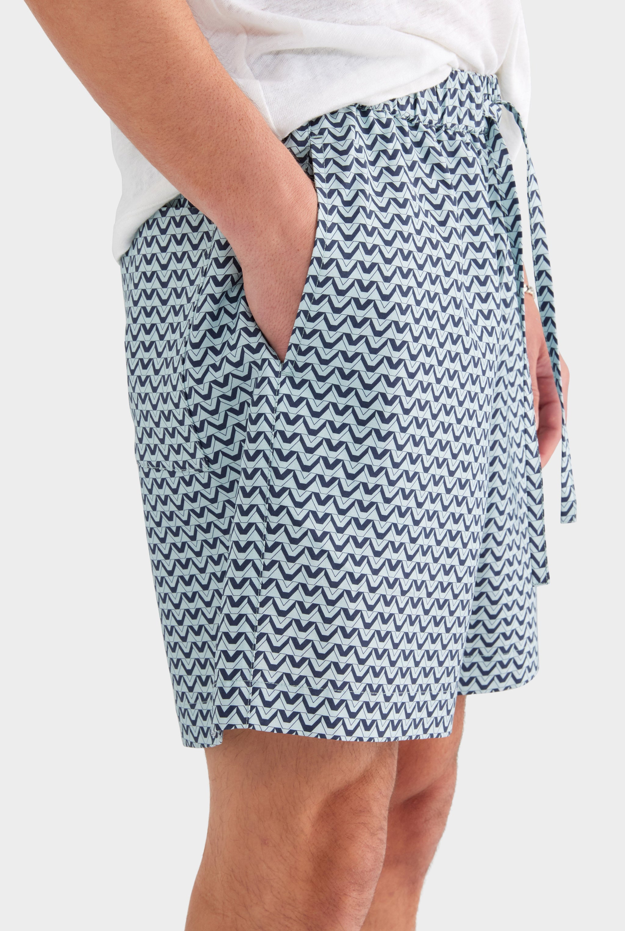 Relaxed Tencel Short - Navy/Cement V Monogram