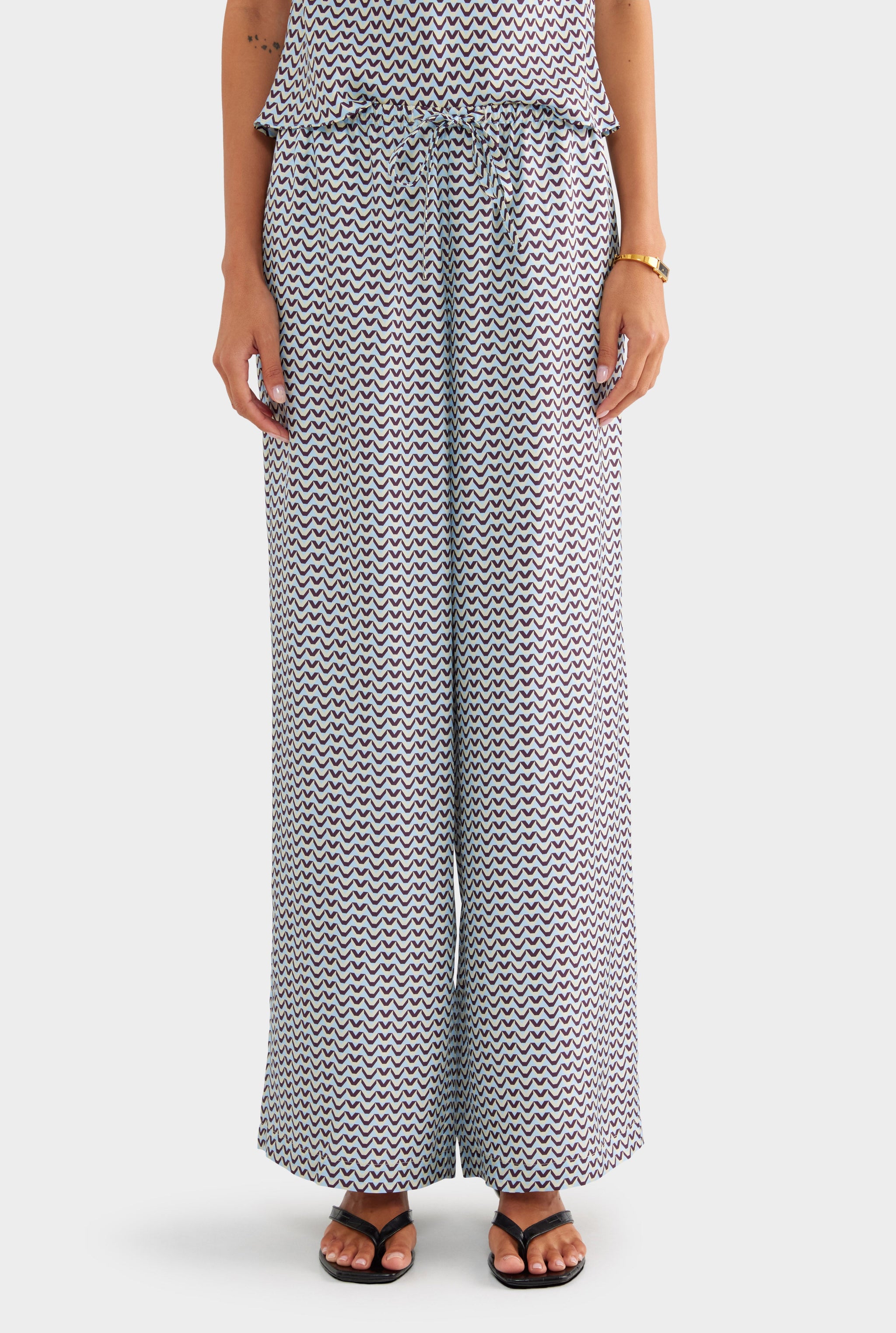 Relaxed Silk Drawstring Pant - Blue/Plum/Butter V Monogram
