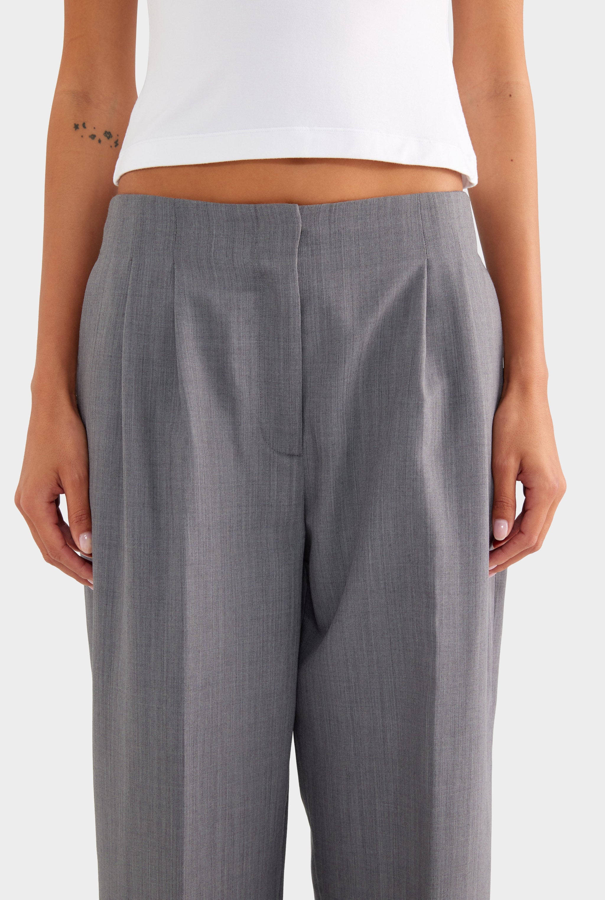 Tailored Pleat Trouser - Charcoal Marl