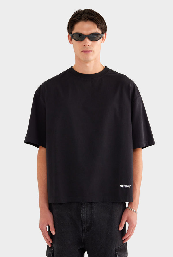 Supersized T Shirt - Black/Marseille Doily