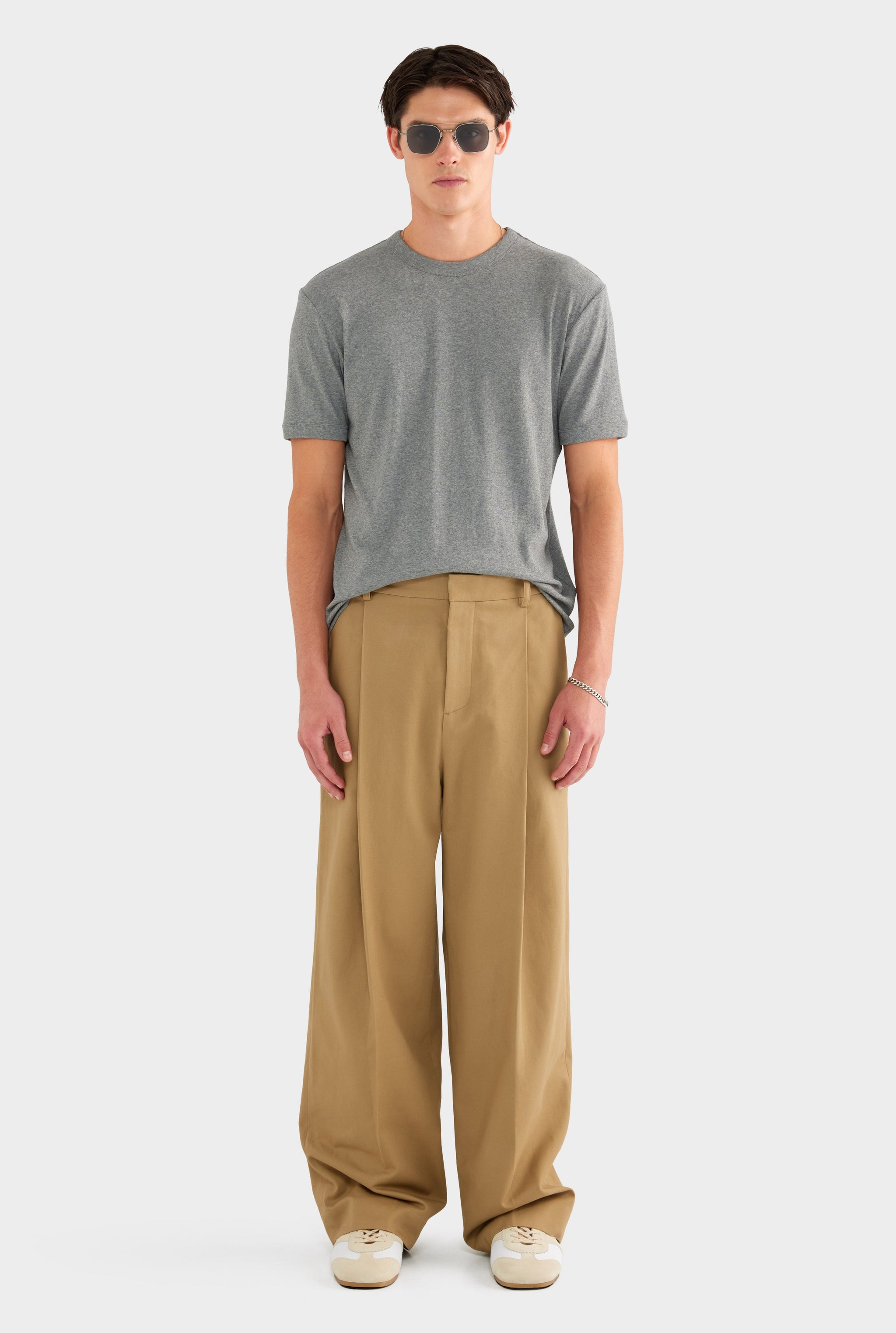 Relaxed Pleated Cotton Twill Trouser - Khaki