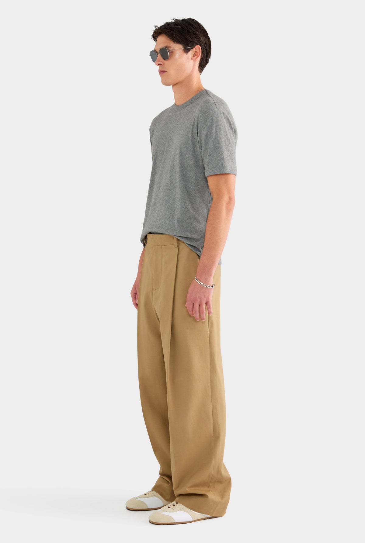 Relaxed Pleated Cotton Twill Trouser - Khaki