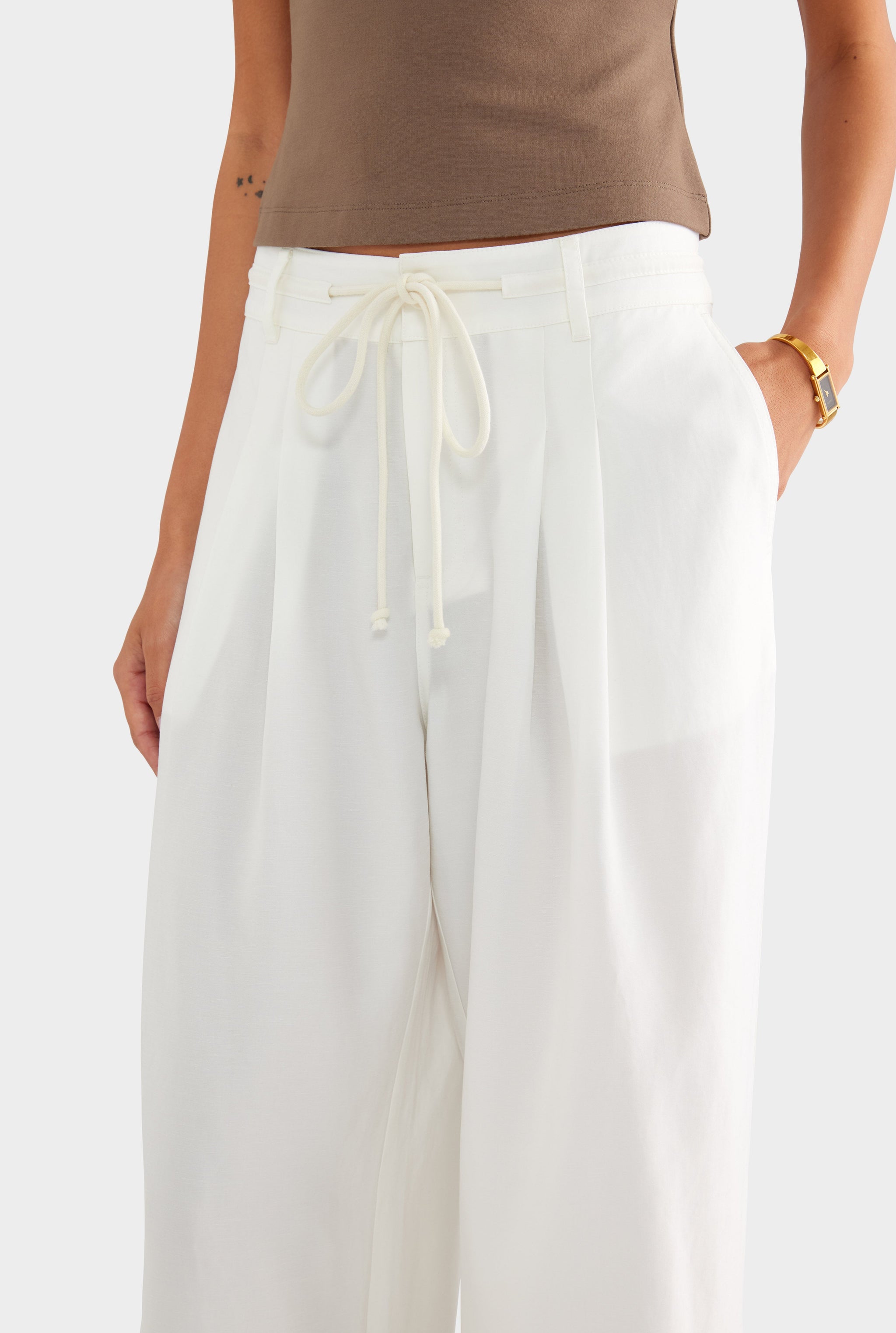 Relaxed Pleat Front Tencel Pant - Off White