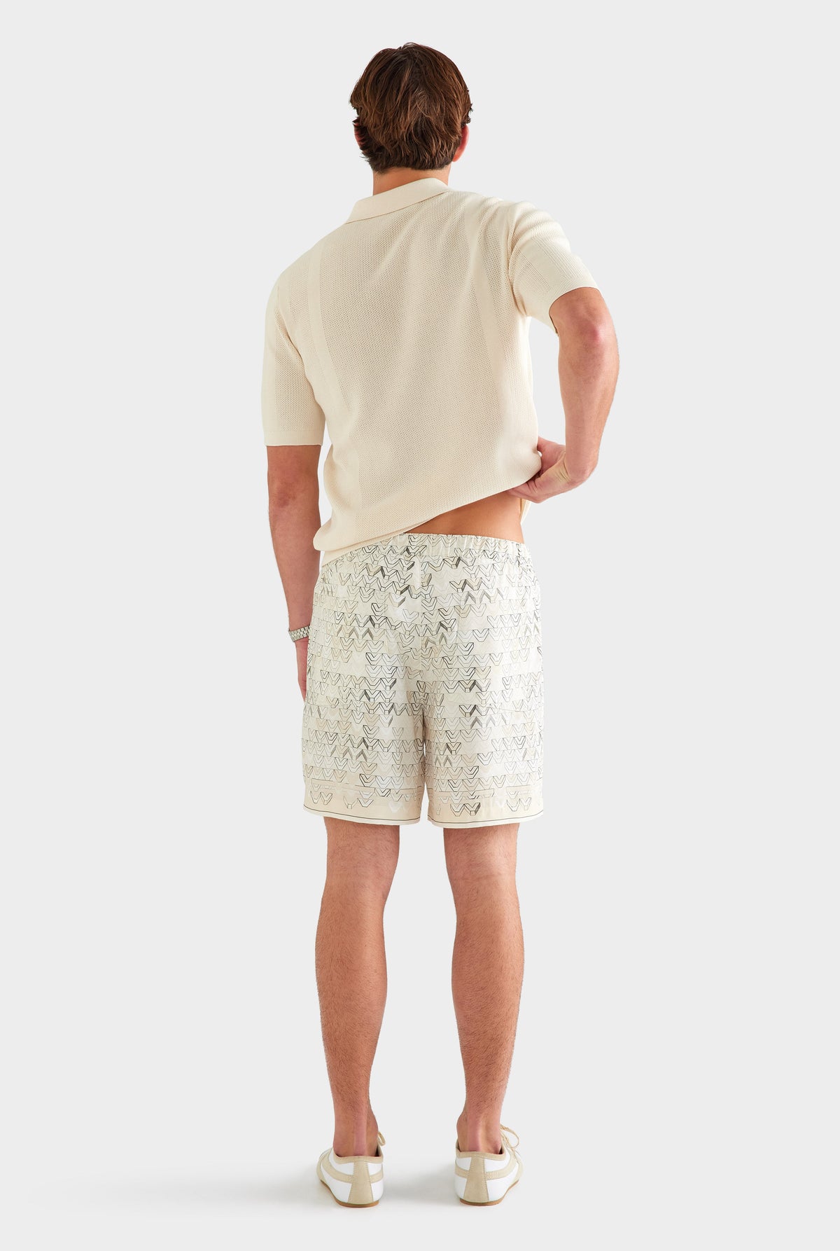 Relaxed Tencel Short - Beige Sketched V Monogram [[AU_MEDIA:gid://shopify/MediaImage/27760526524503]]