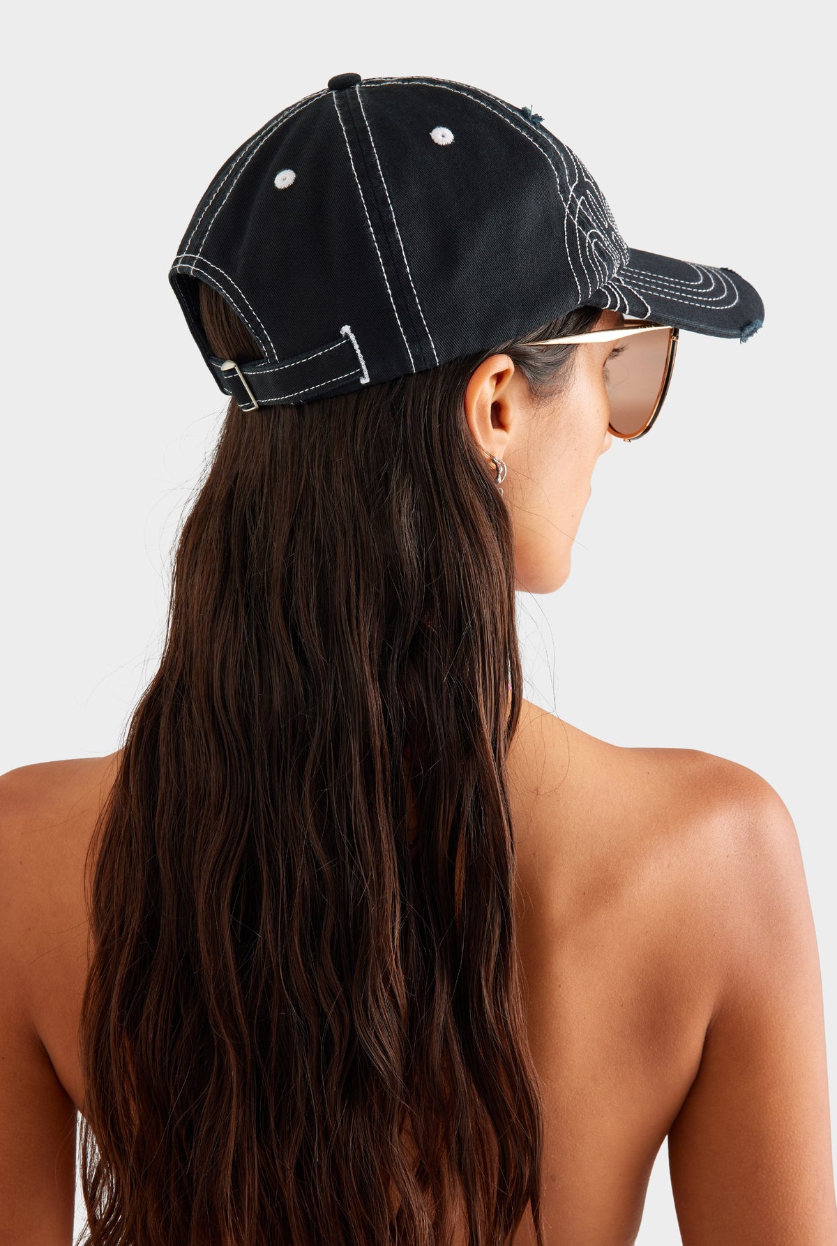 Barcelona Cursive Canvas Cap - Washed Black [[AU_MEDIA:gid://shopify/MediaImage/27760185737303]]