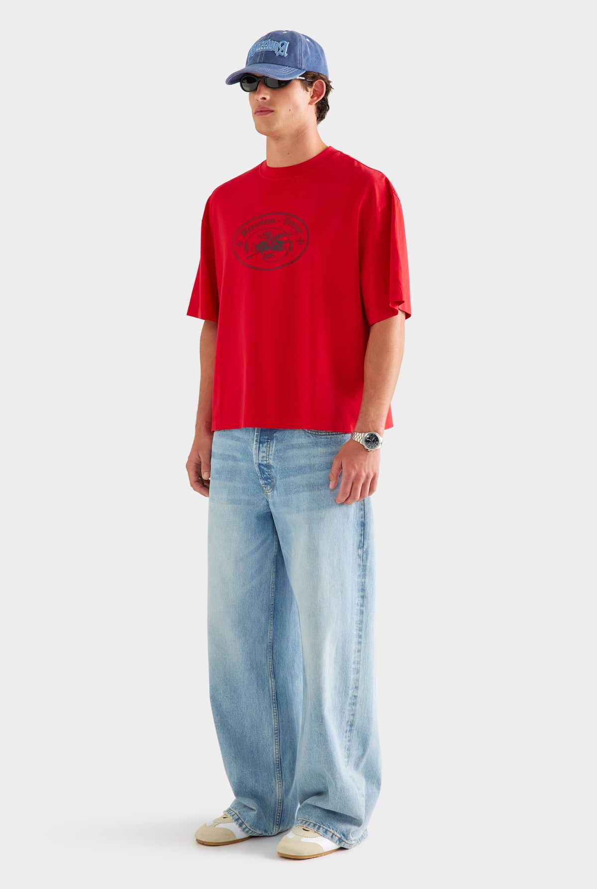 Oversized T Shirt - Catalan Red Dragon [[AU_MEDIA:gid://shopify/MediaImage/27759728984151]]