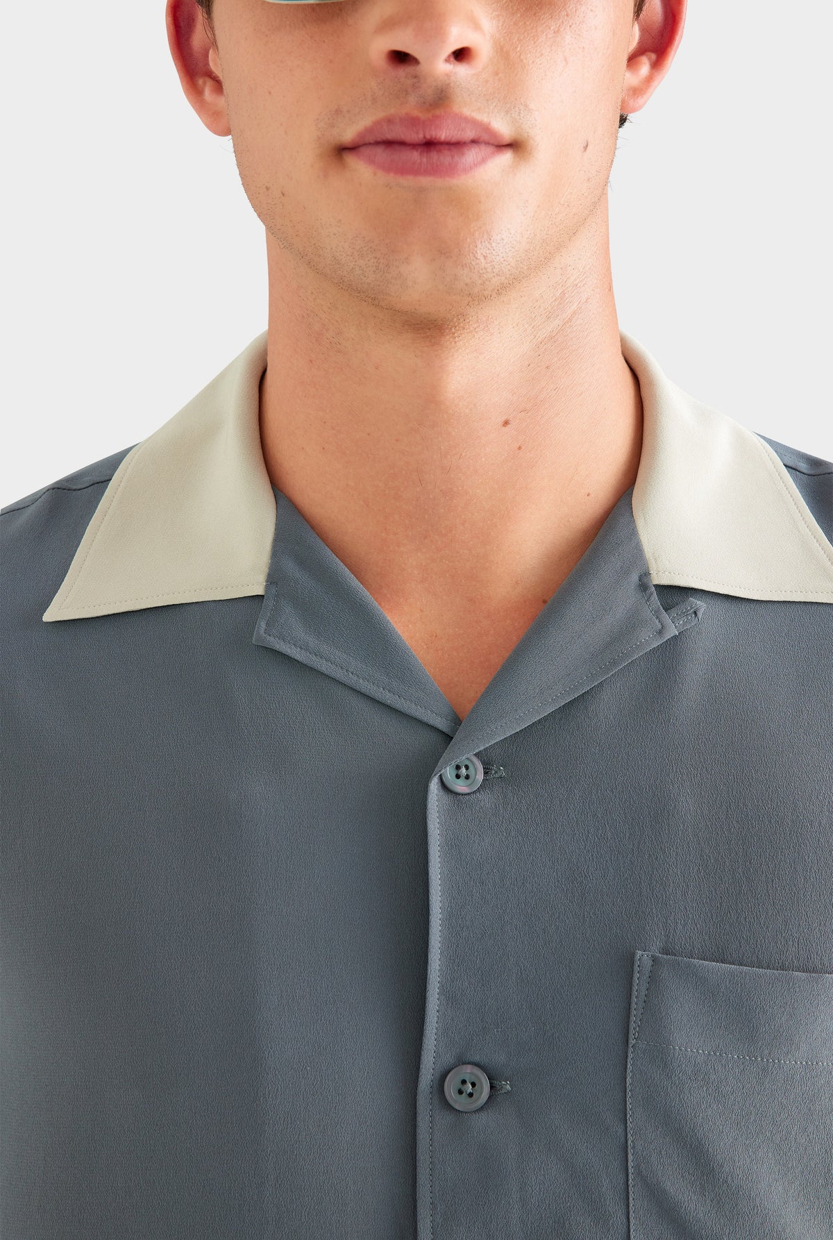 Short Sleeve Silk Camp Collar Shirt - Navy/Stone [[AU_MEDIA:gid://shopify/MediaImage/27759738159191]]