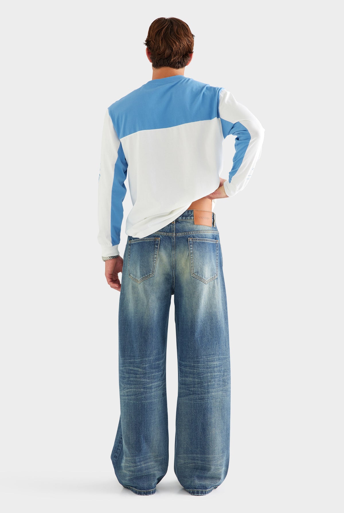 Baggy Denim Jean - Super Vintage Blue [[AU_MEDIA:gid://shopify/MediaImage/27759821553751]]