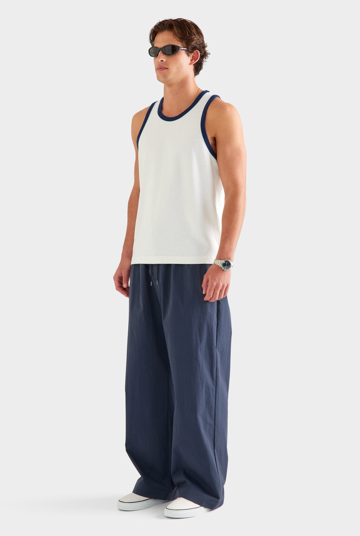Contrast Cotton Linen Tank - White/Navy [[AU_MEDIA:gid://shopify/MediaImage/27955583615063]]