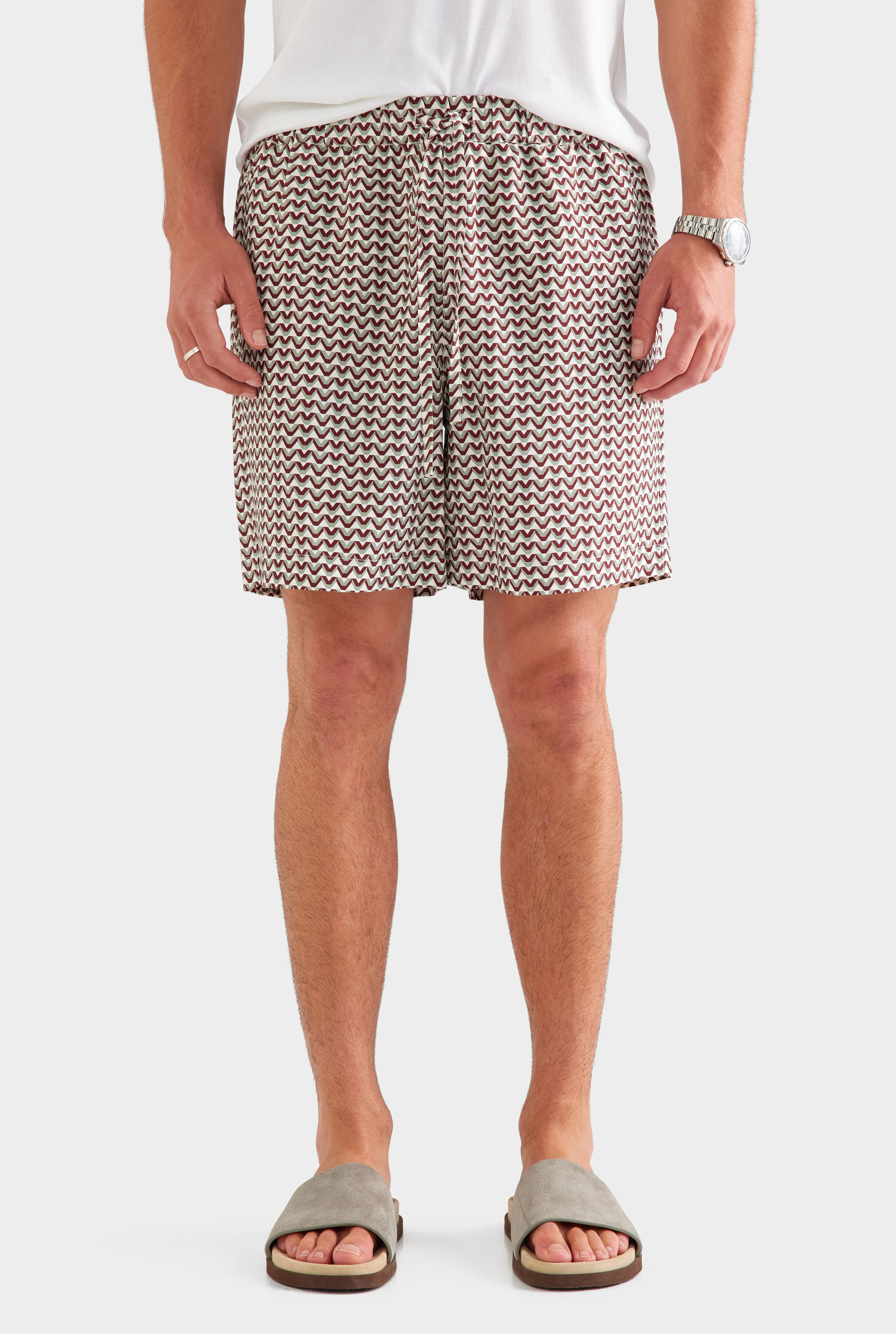 Relaxed Tencel Short - Red/Washed Grey/Cream V Monogram [[AU_MEDIA:gid://shopify/MediaImage/27957263794263]]