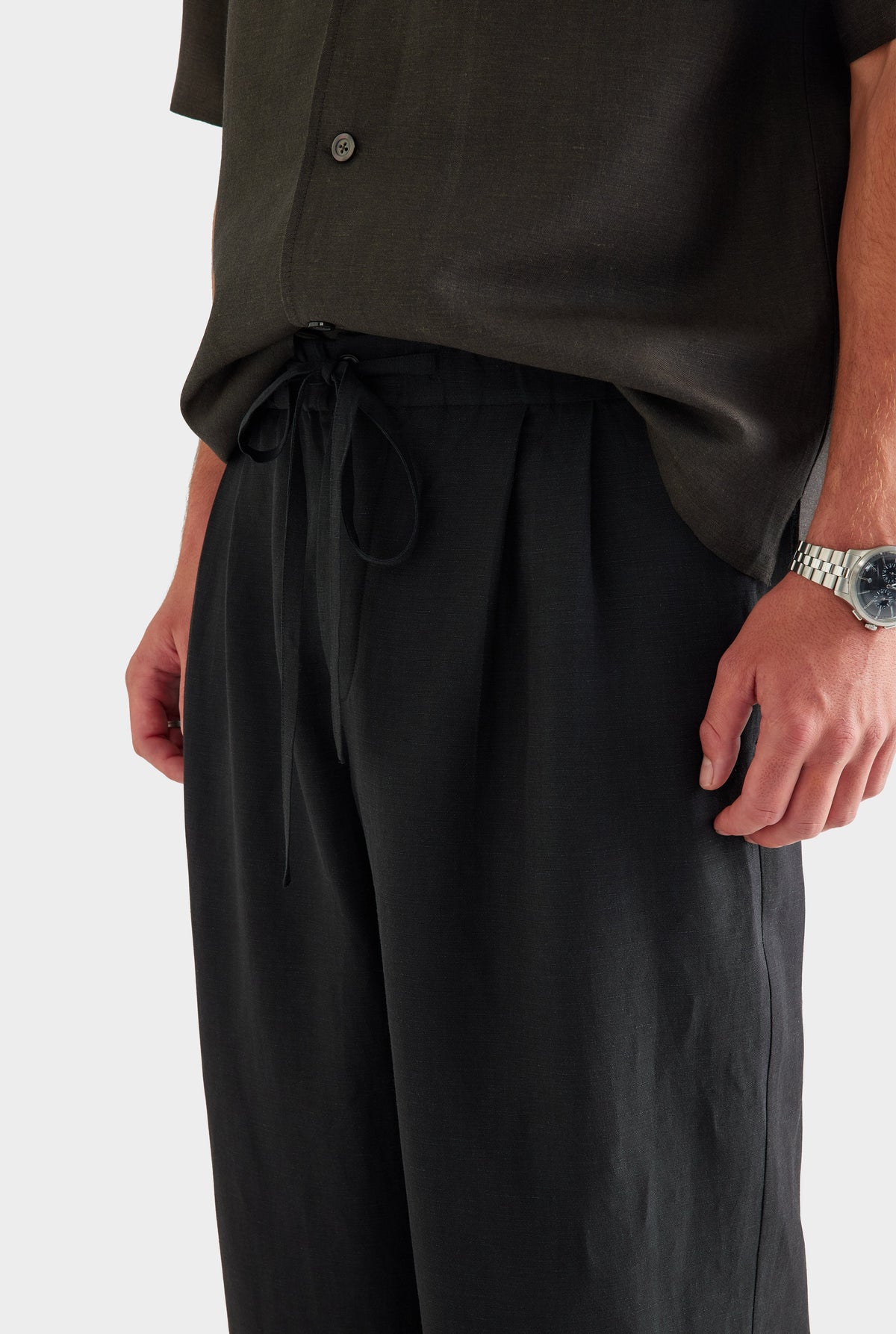 Wool Linen Relaxed Pant - Black [[AU_MEDIA:gid://shopify/MediaImage/27955576012887]]