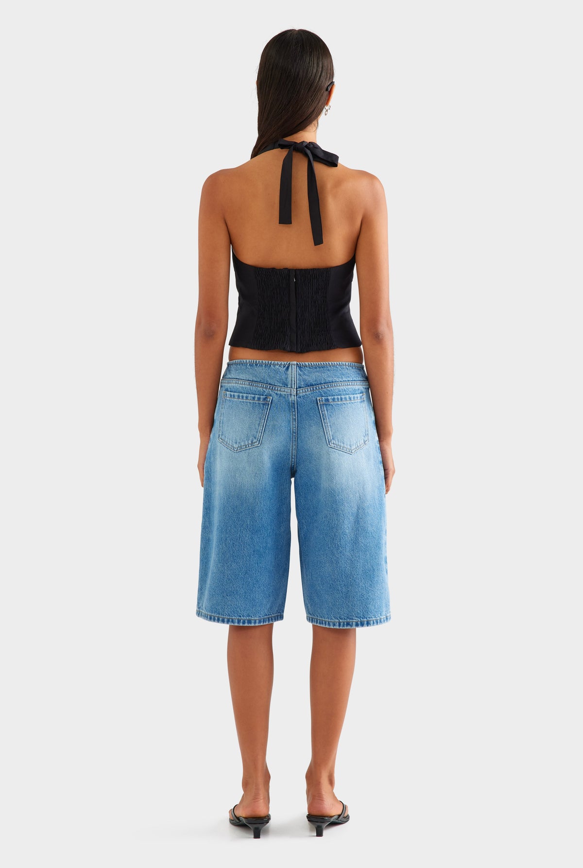 Fitted Cotton Halter - Black [[AU_MEDIA:gid://shopify/MediaImage/27756858933335]]