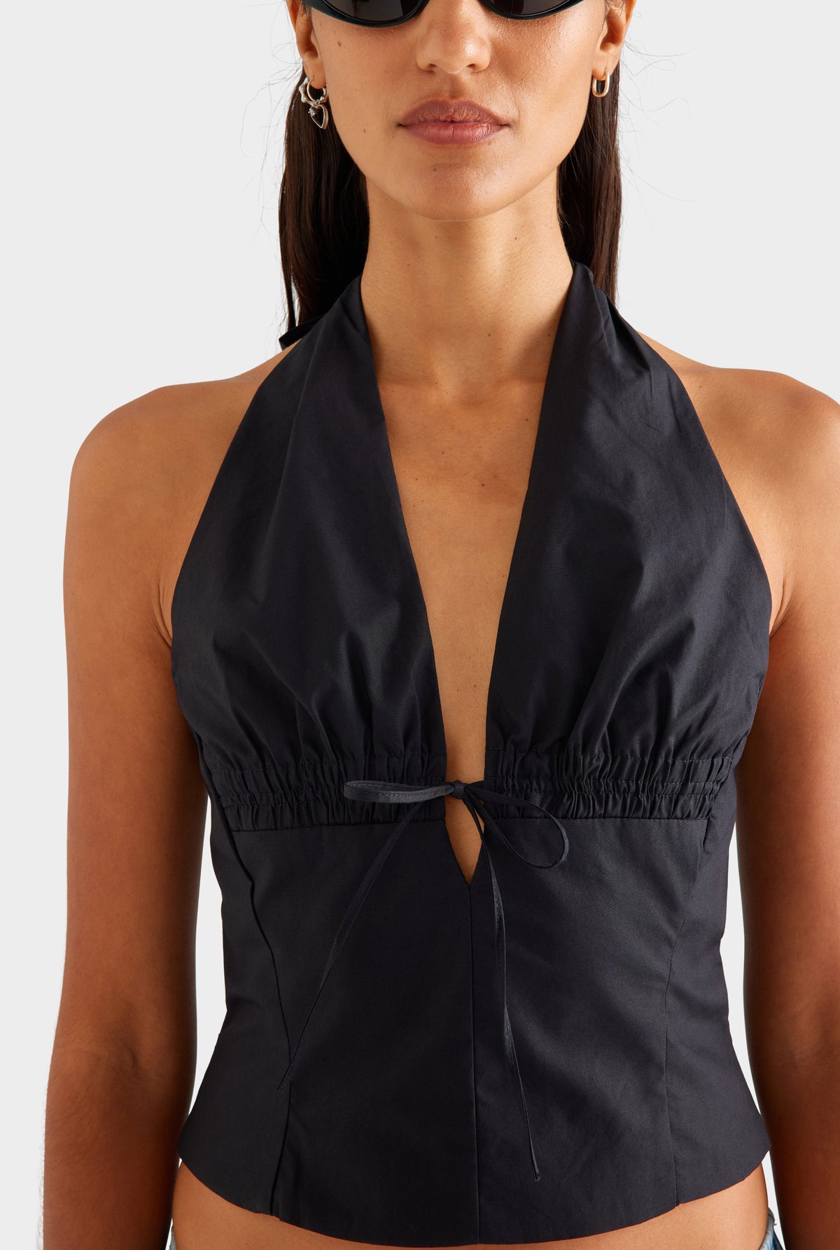 Fitted Cotton Halter - Black [[AU_MEDIA:gid://shopify/MediaImage/27756858114135]]