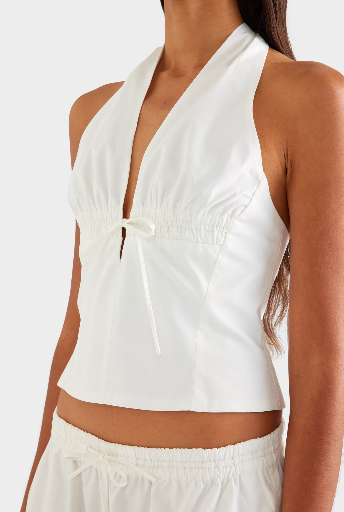 Fitted Cotton Halter - White [[AU_MEDIA:gid://shopify/MediaImage/27756863062103]]