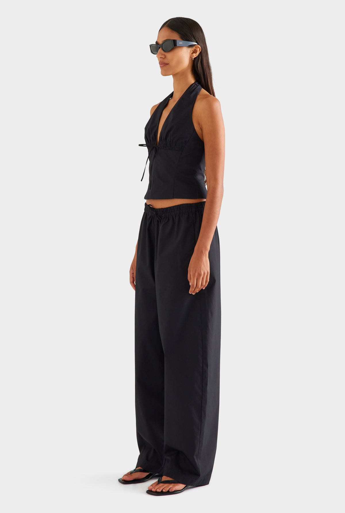 Cotton Barrel Leg Pant - Black [[AU_MEDIA:gid://shopify/MediaImage/27756876464215]]