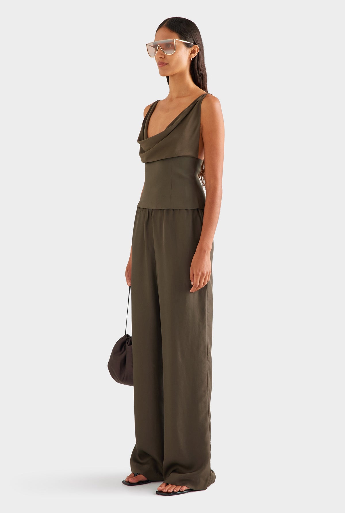 Silk Relaxed Pant - Dark Olive [[AU_MEDIA:gid://shopify/MediaImage/27957233614935]]