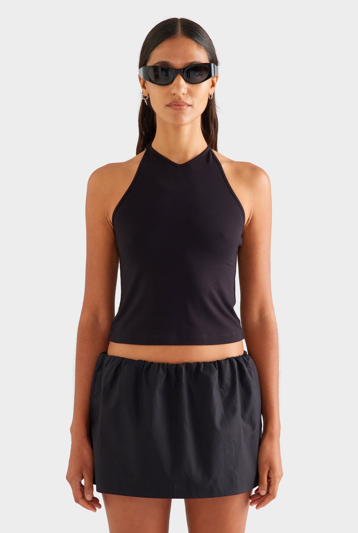 High V Neck Halter Tank - Black [[AU_MEDIA:gid://shopify/MediaImage/27957148647511]]