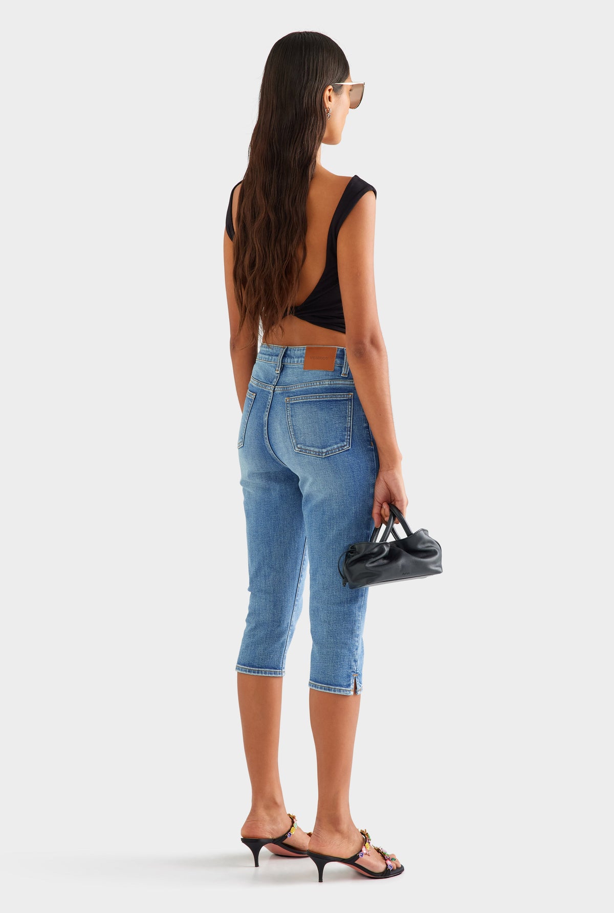 Denim Capri - Vintage Mid Indigo [[AU_MEDIA:gid://shopify/MediaImage/27956962820183]]