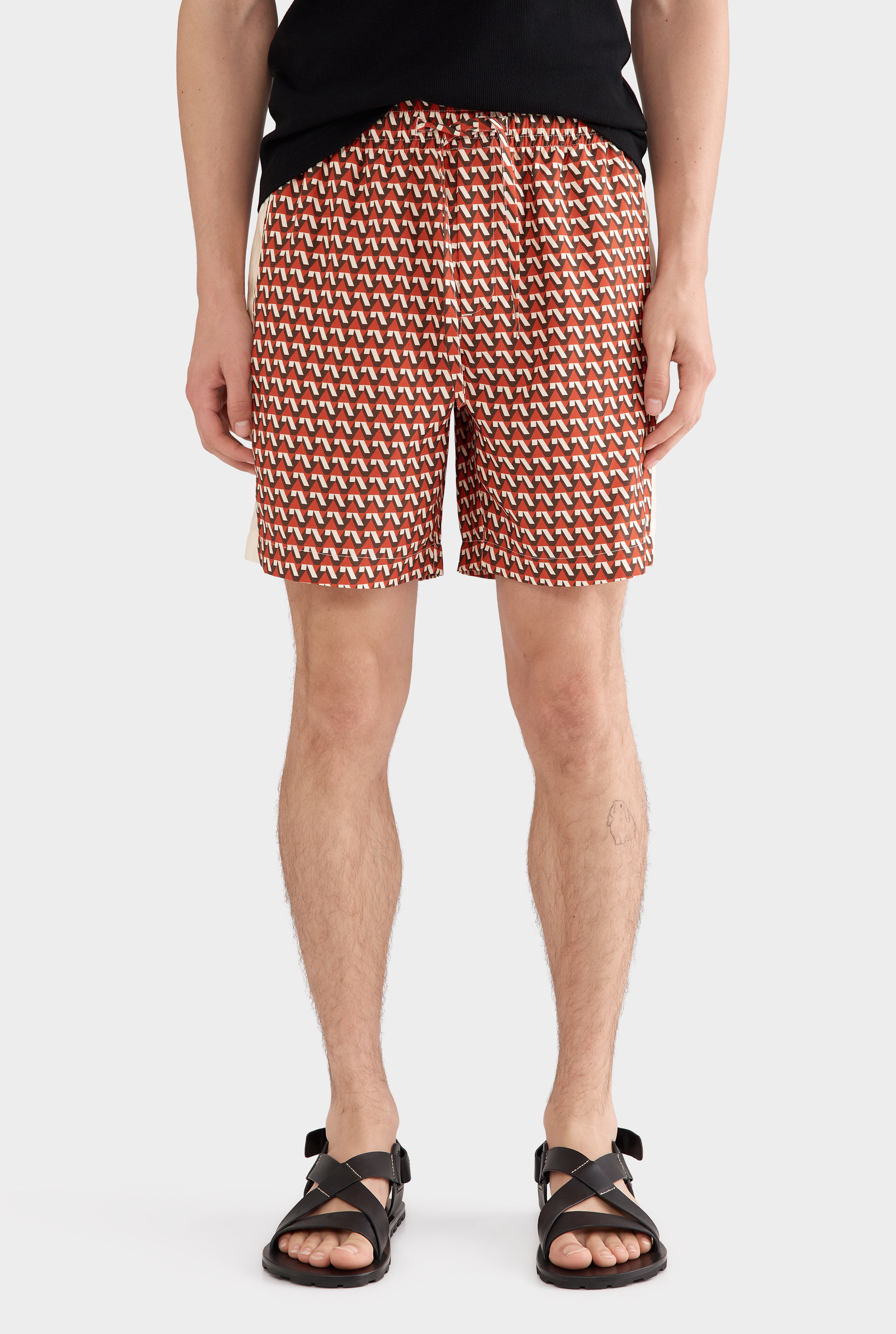 Printed Tencel Lounge Short - Cocoa/Red V Monogram