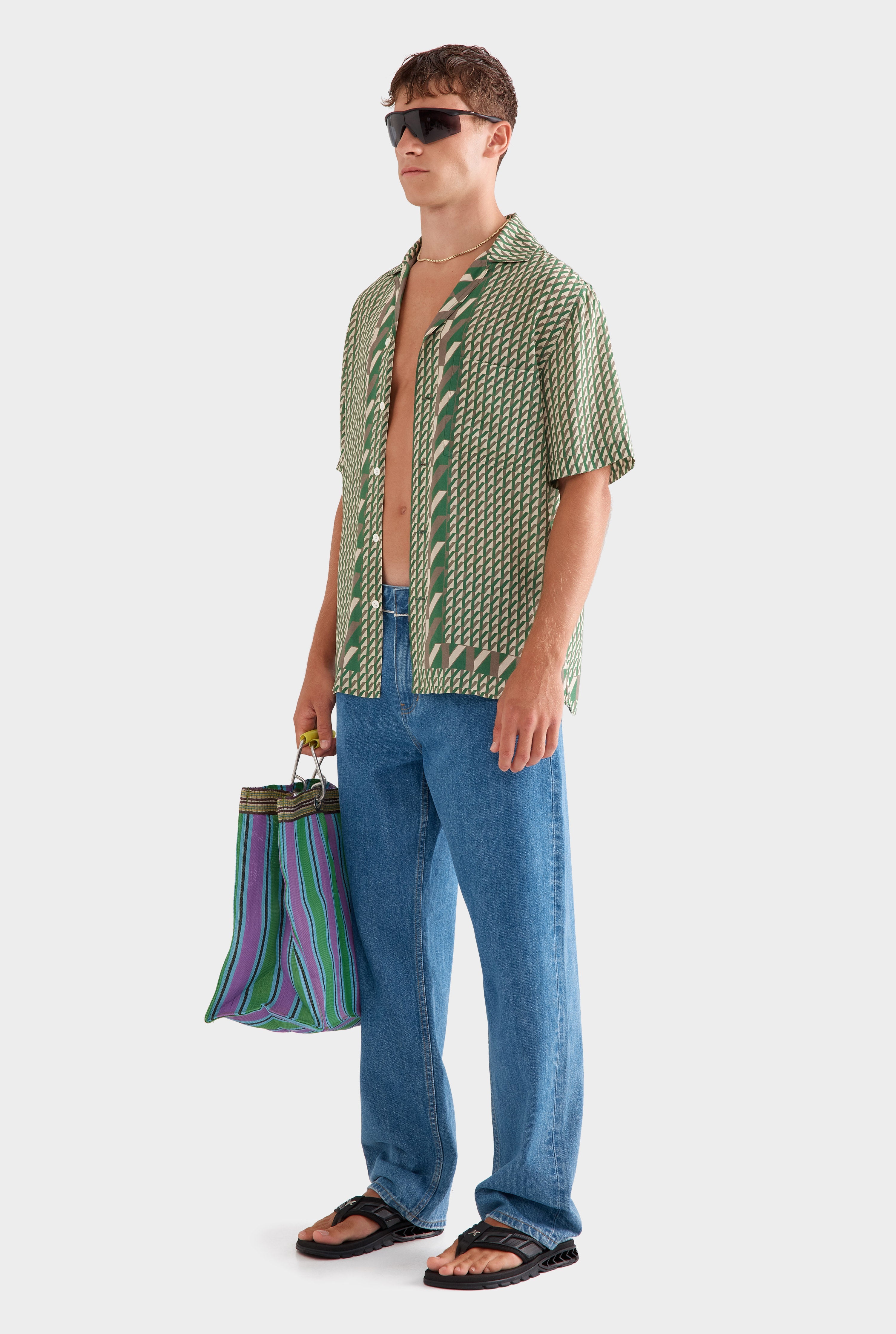 Flat Hem Short Sleeve Silk Camp Collar - Cactus/Antique White V Monogram