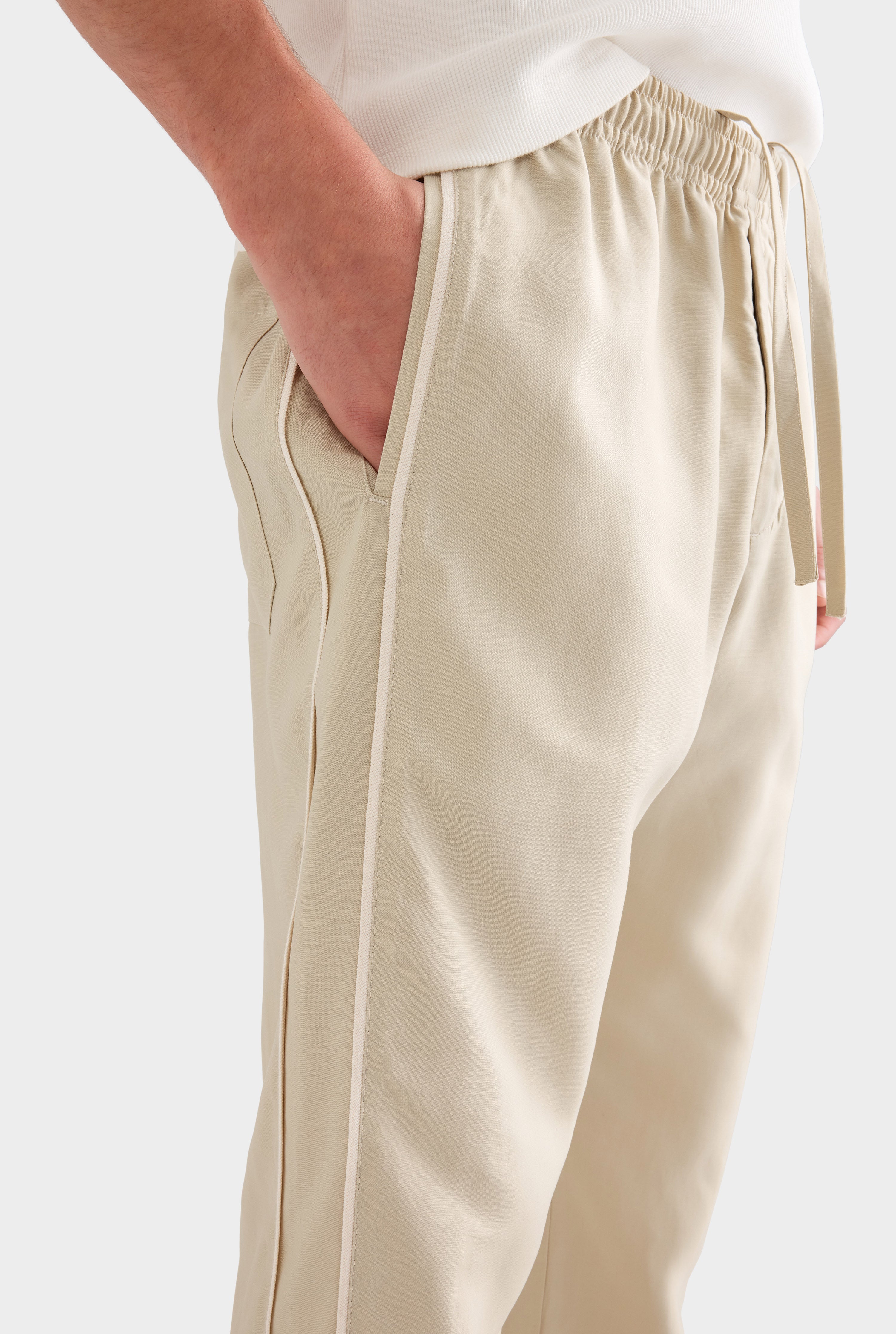 Tencel Lounge Chino - Pistachio Shell/Natural Tape