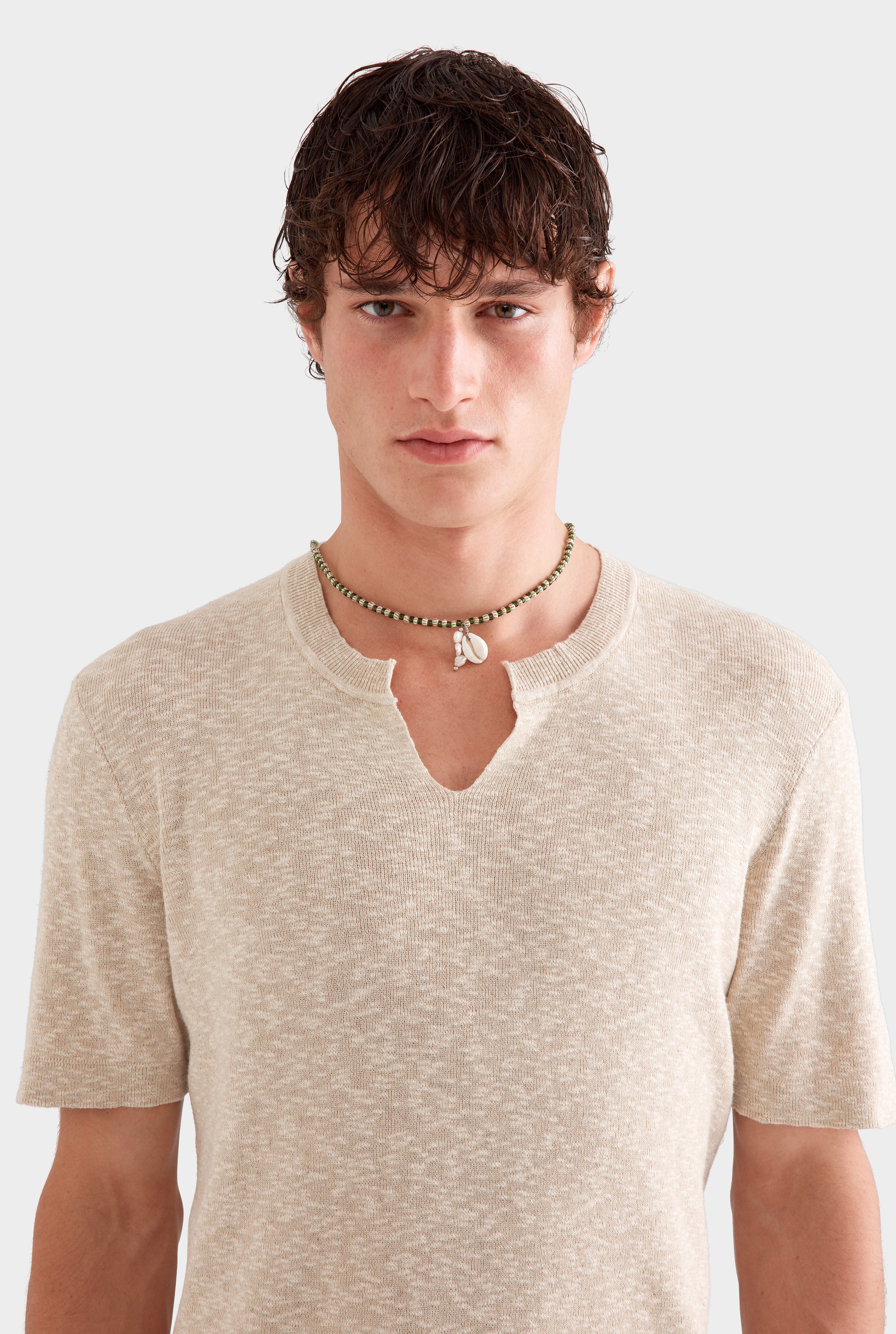 V Cut Knitted T-Shirt - Sand Marl