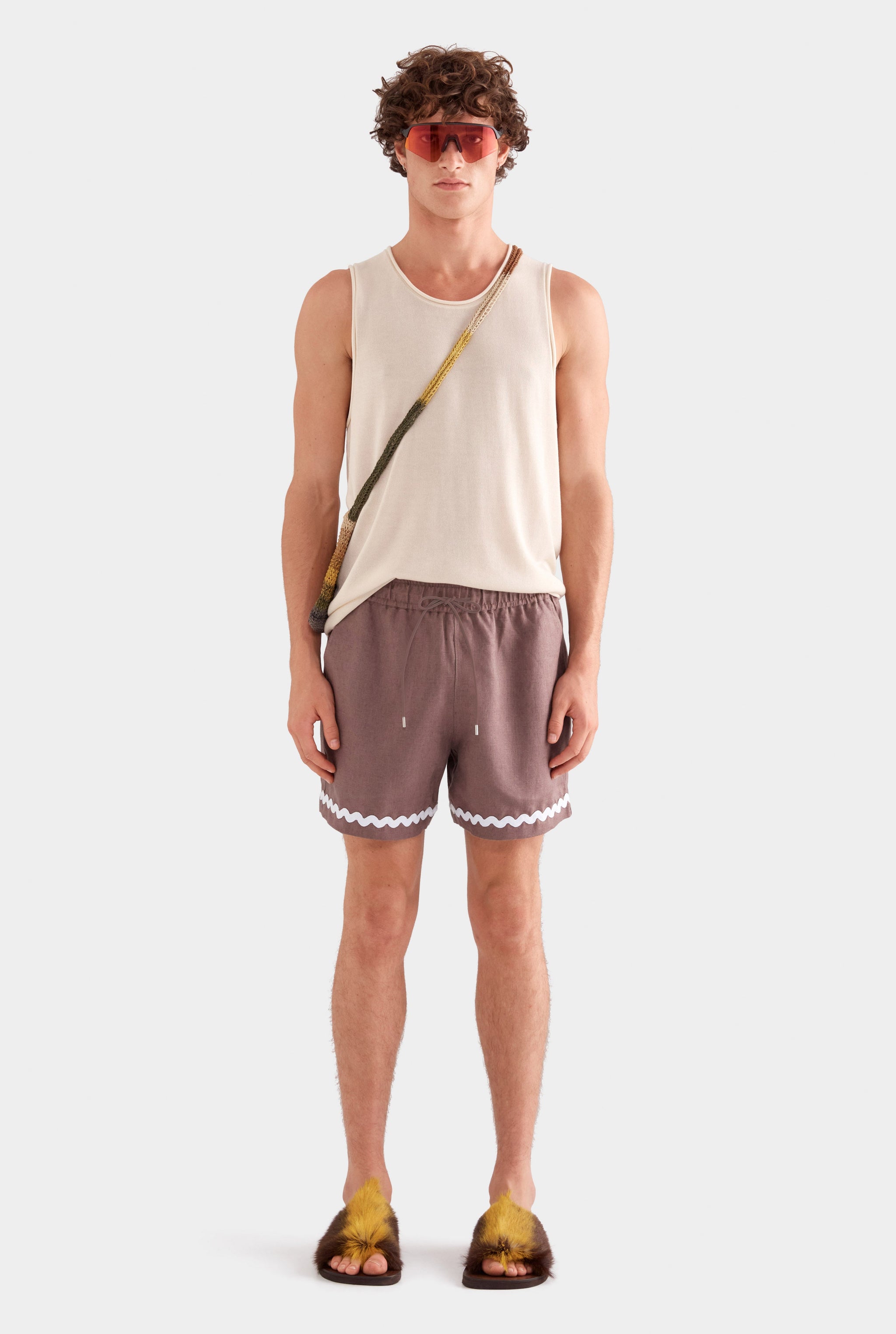 Trim Detail Linen Lounge Short - Iron/White