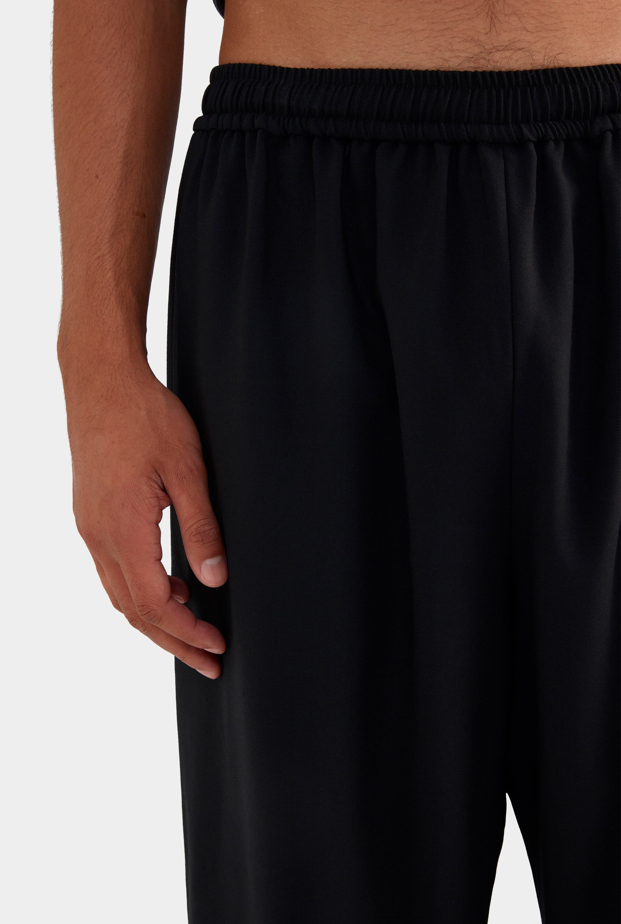 Wool Relaxed Trouser - Black
