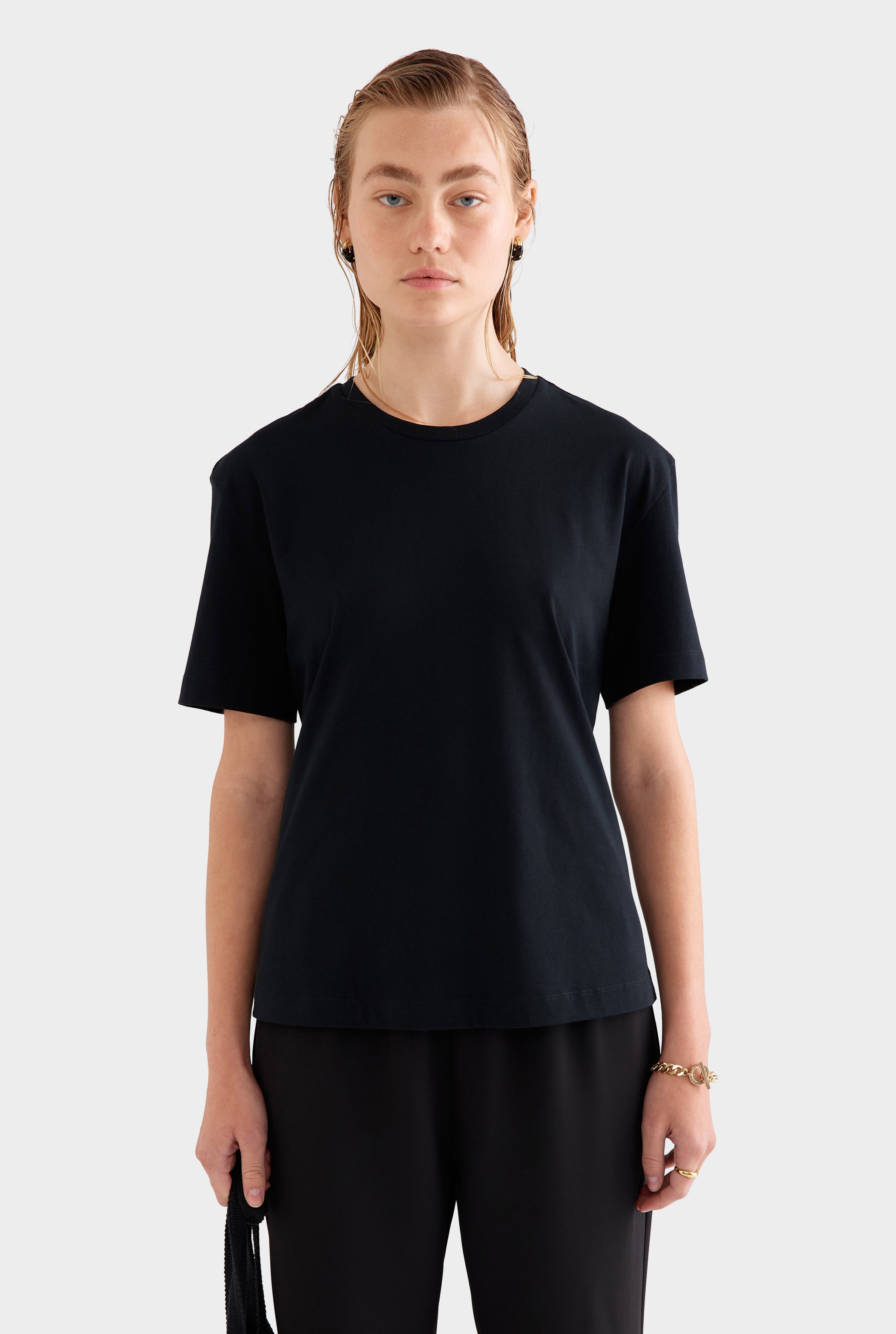 Relaxed Tee - Black