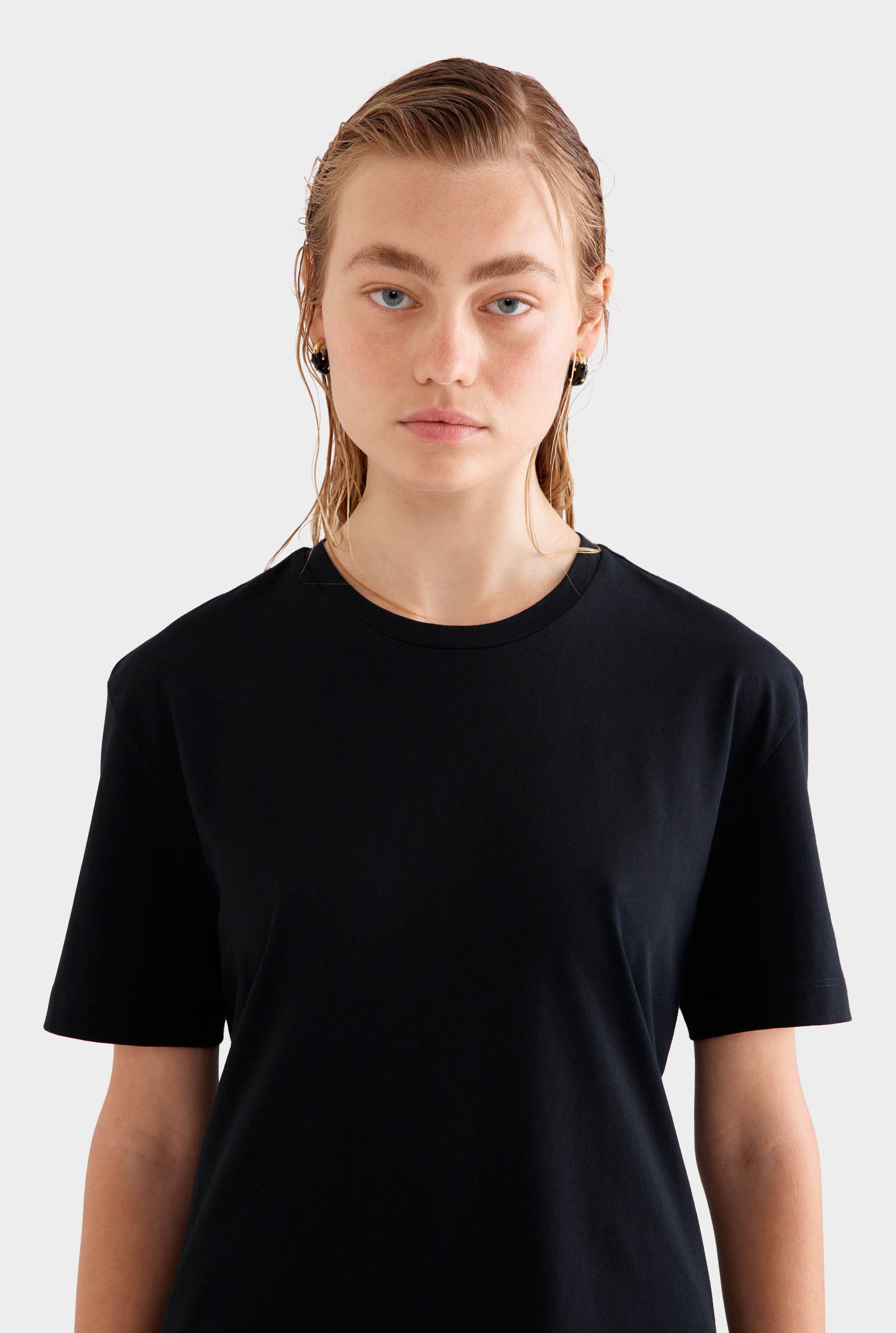Relaxed Tee - Black