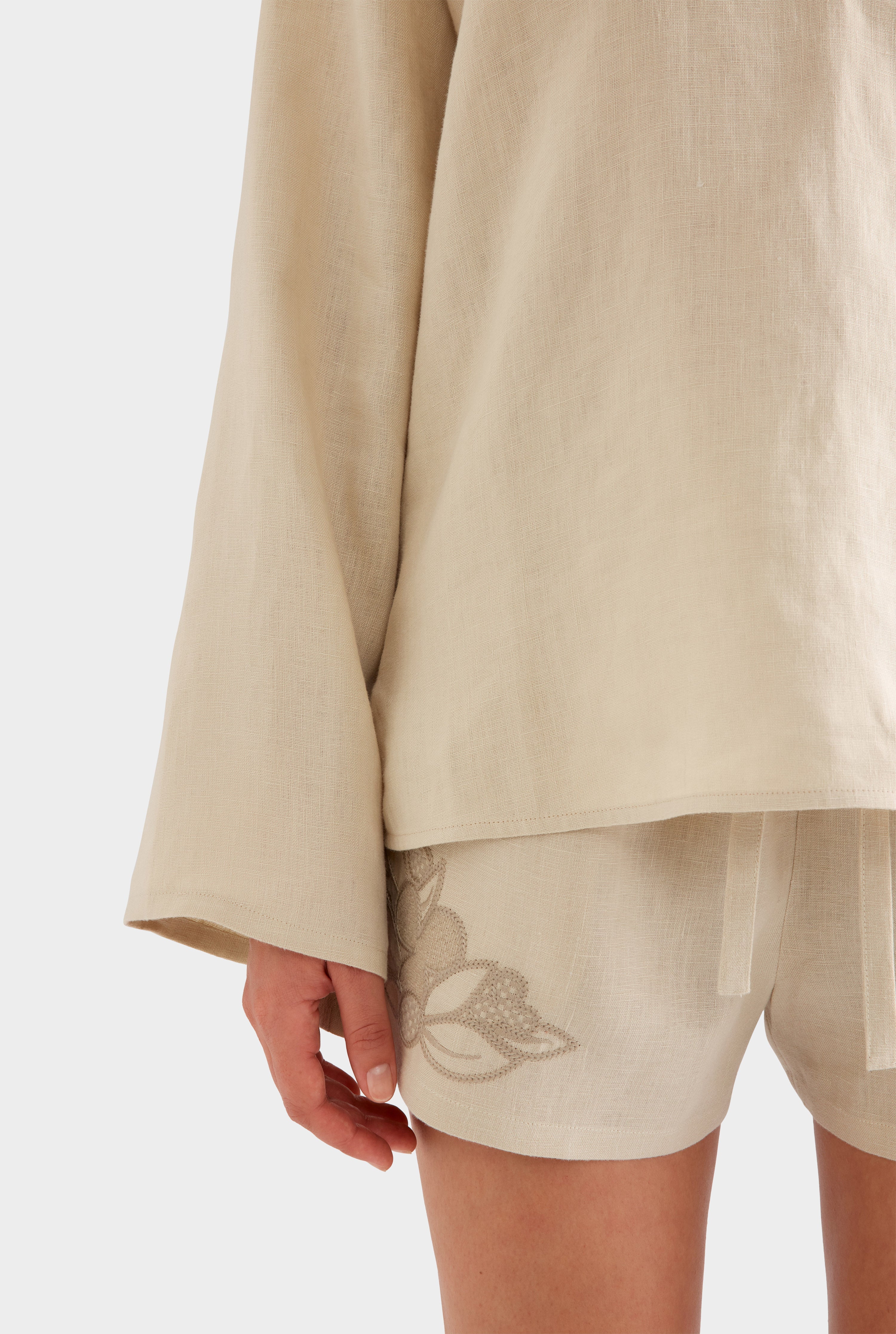 Embroidered Linen Plunge Neck Top - Pistachio Shell