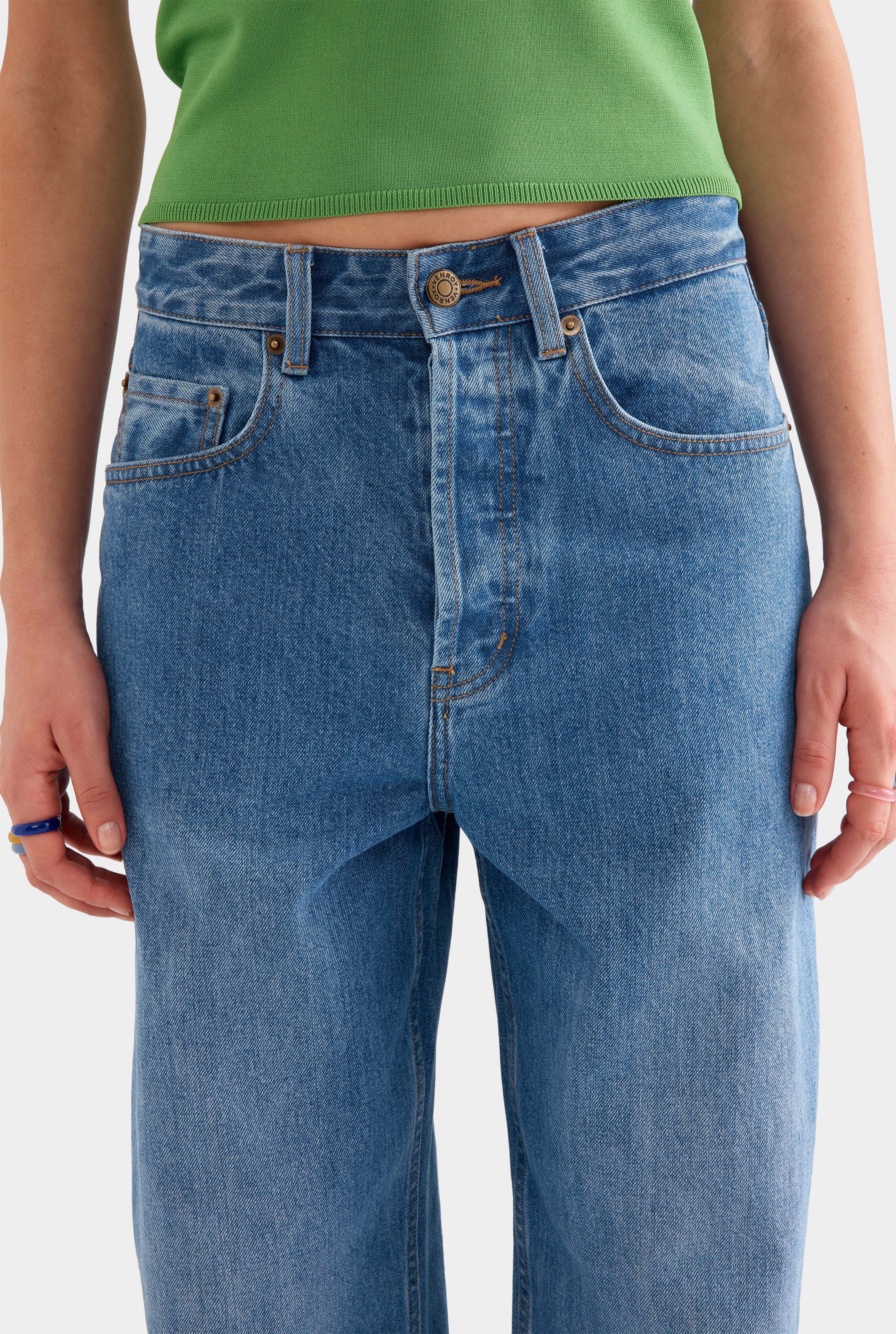 Relaxed Denim Jean - Mid Blue