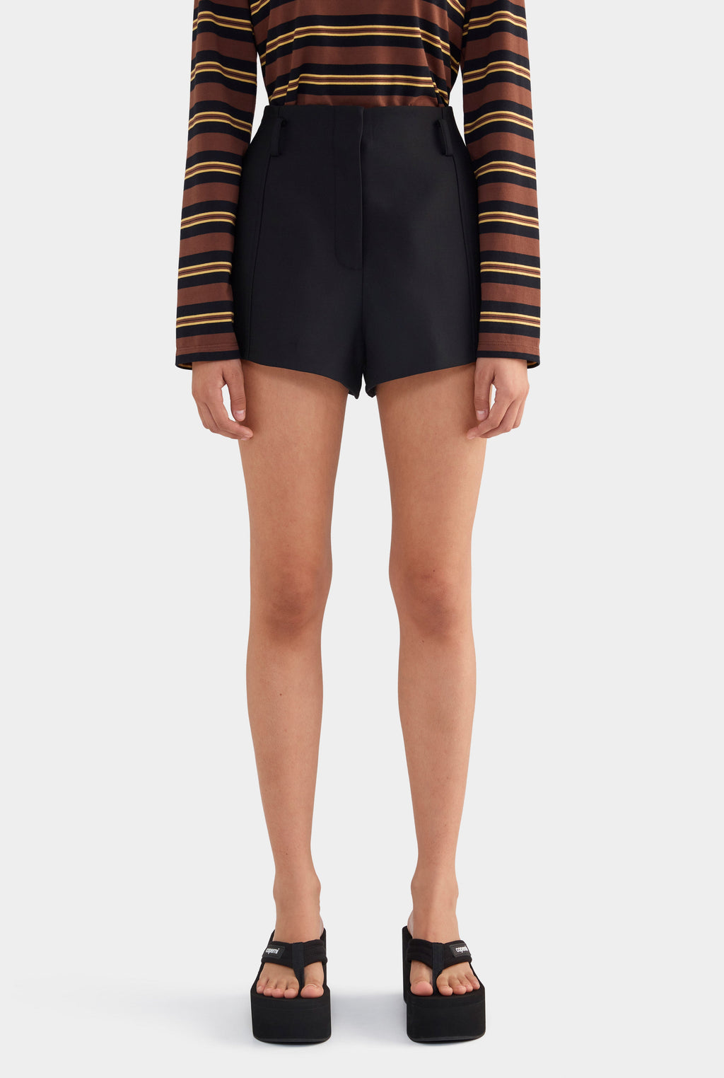 Wool Tailored Short - Black